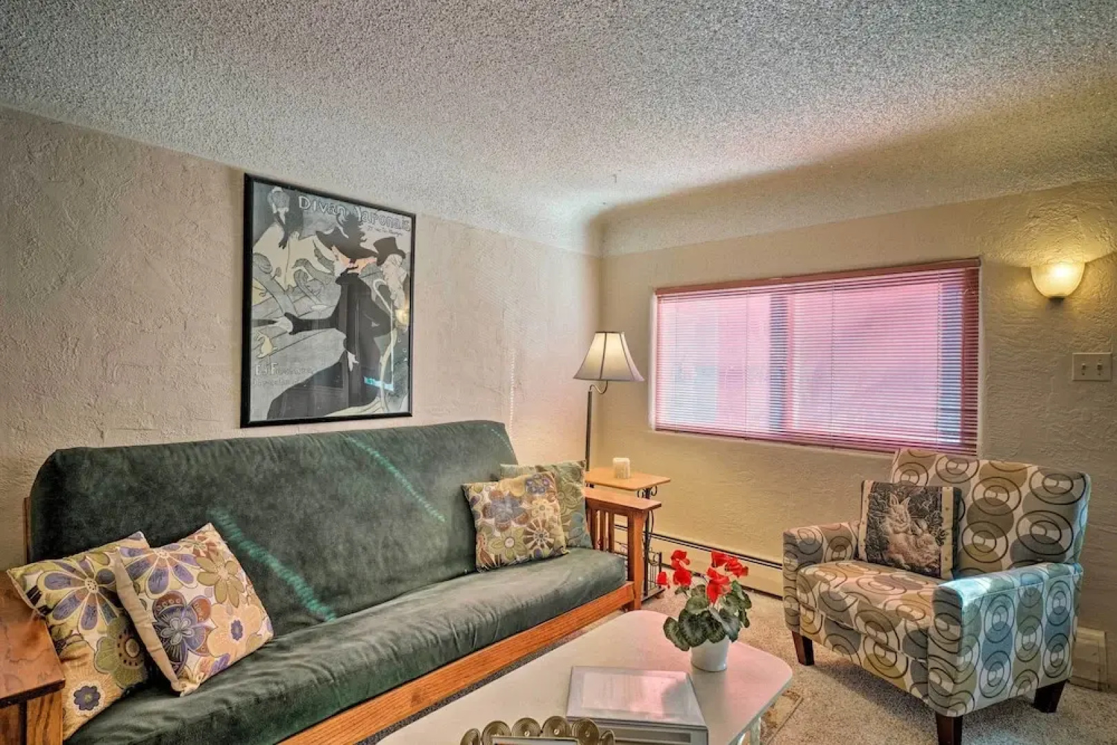 Colorful Bungalow By Pikes Peak/garden of the Gods