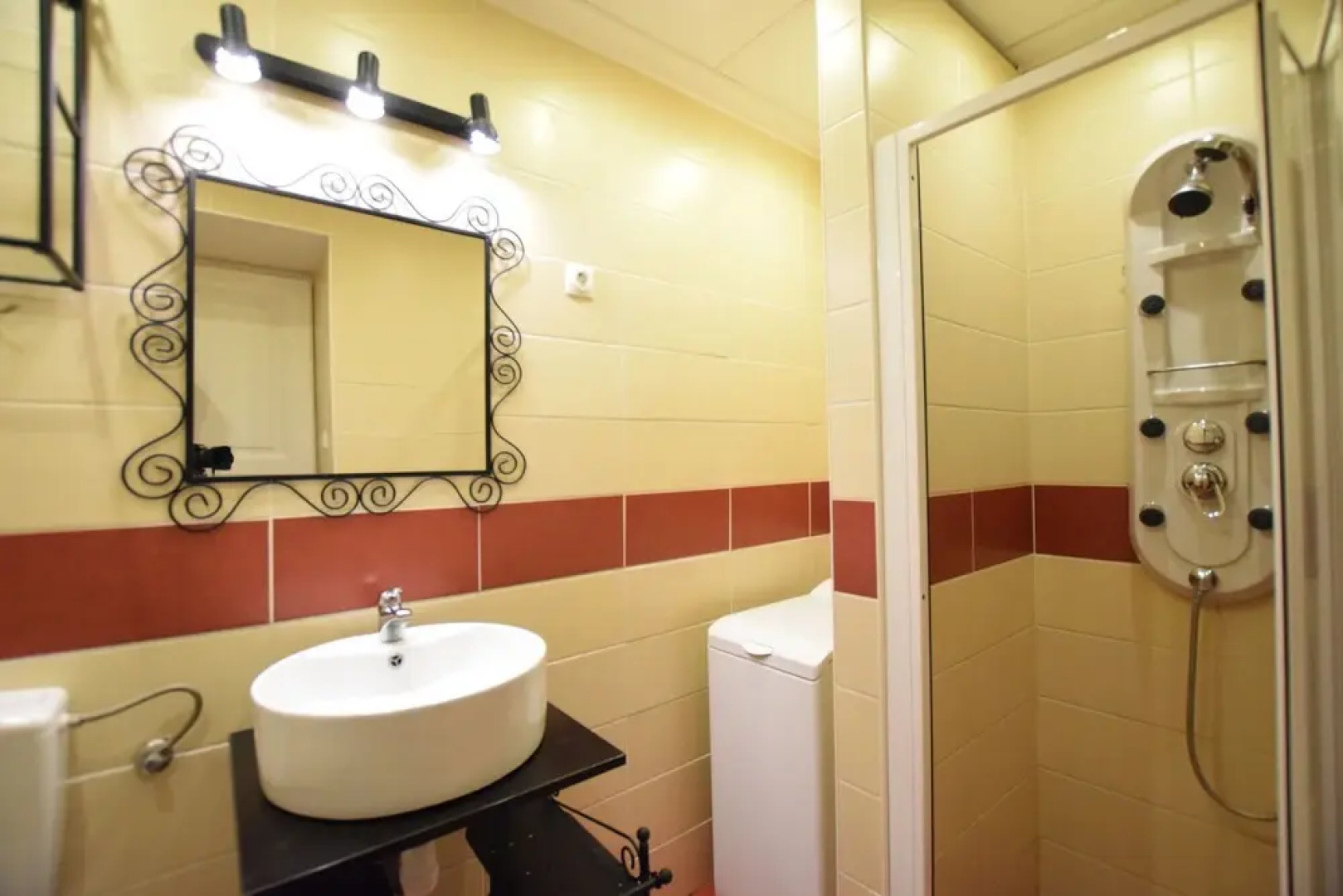 Hi5 Apartments - Chain Bridge