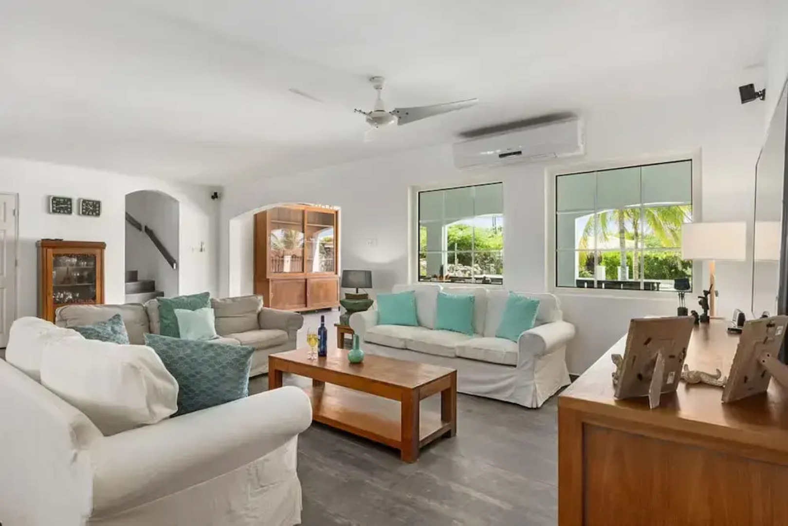 Nature Private Pool Gazebo Outdoor Dining