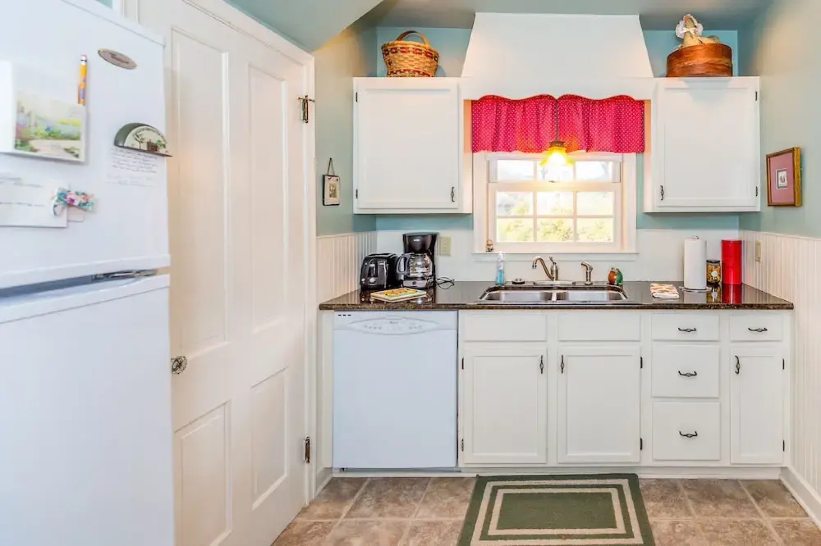 119 Old State 10 Rd Cottage