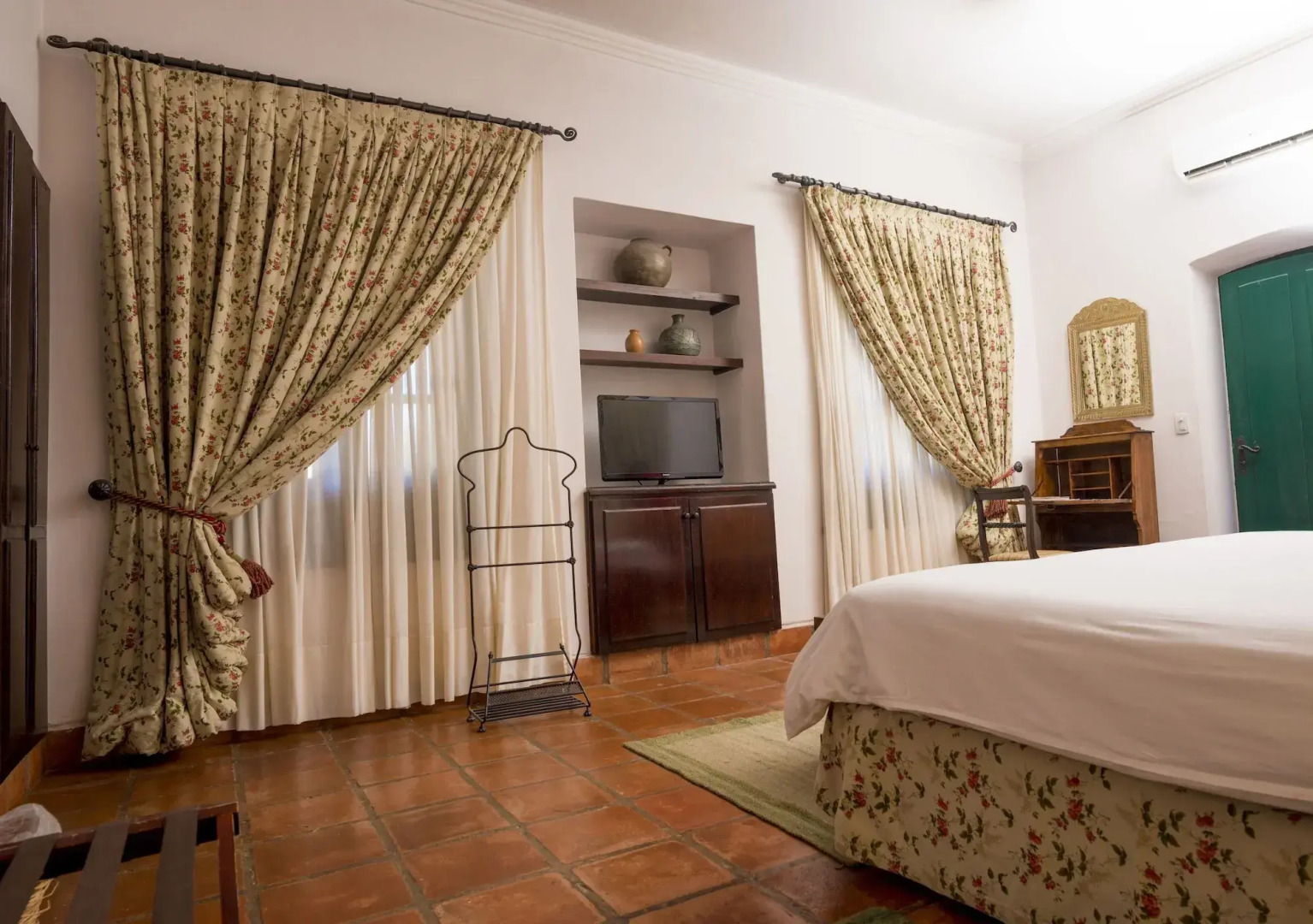 Patios de Cafayate - Wine Hotel & Restaurant