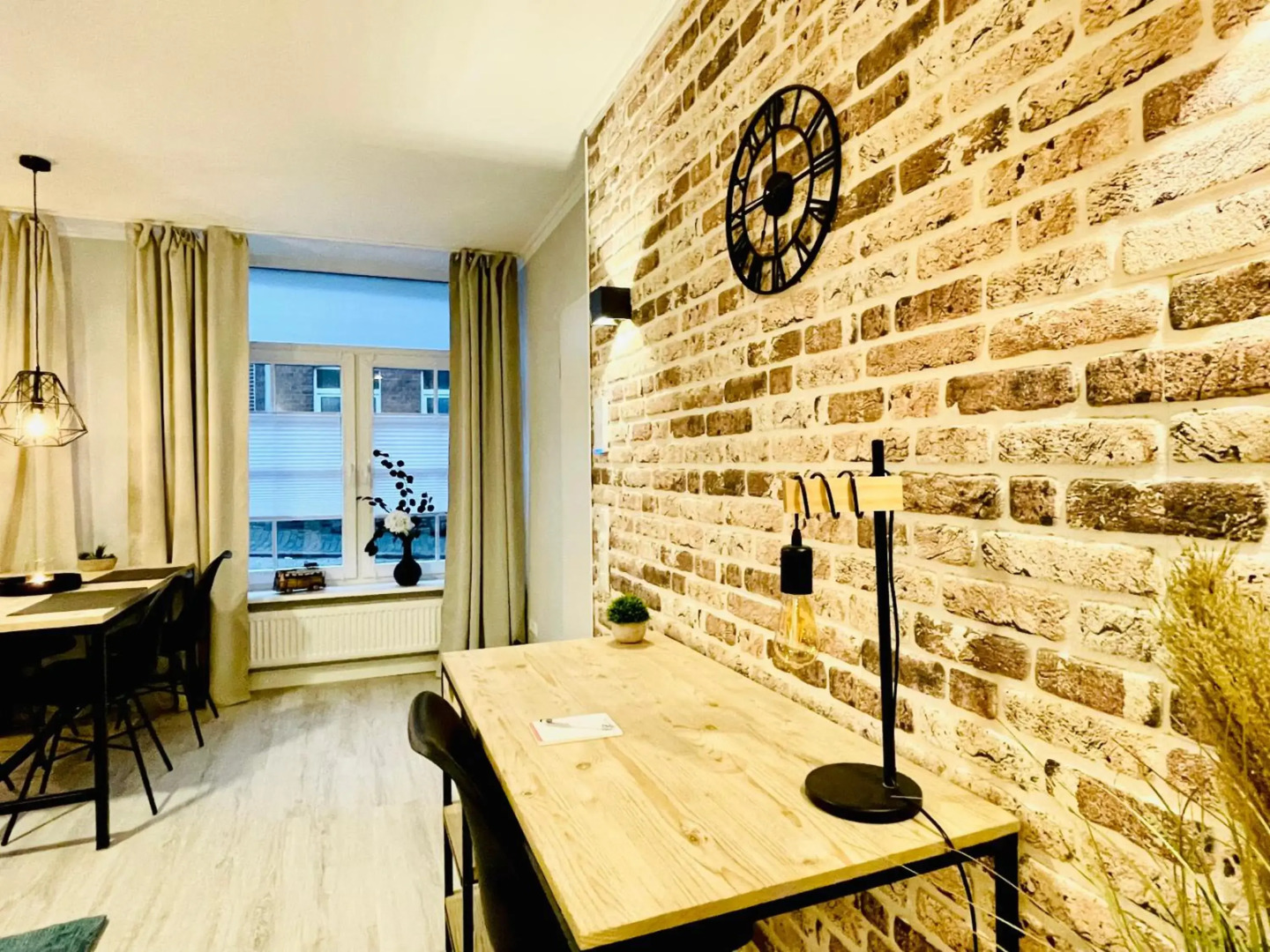 Schöne Ferienwohnungen teilweise mit Dachterrasse im Herzen von Itzehoe