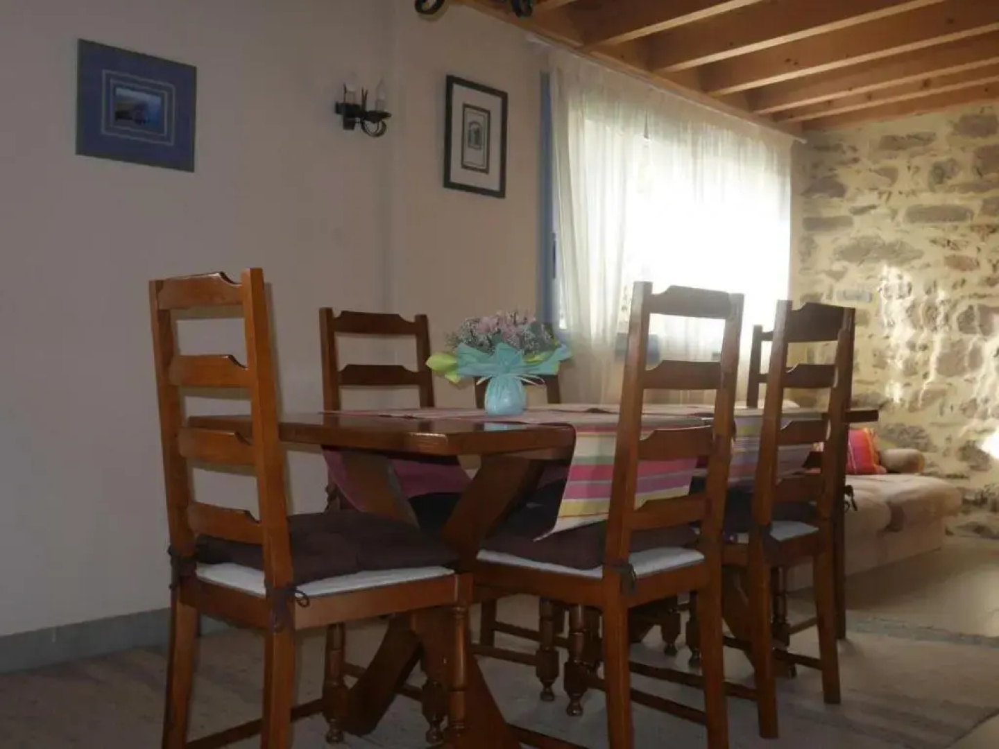 Gîte Saint-Romain-en-Jarez, 4 pièces, 6 personnes - FR-1-496-34