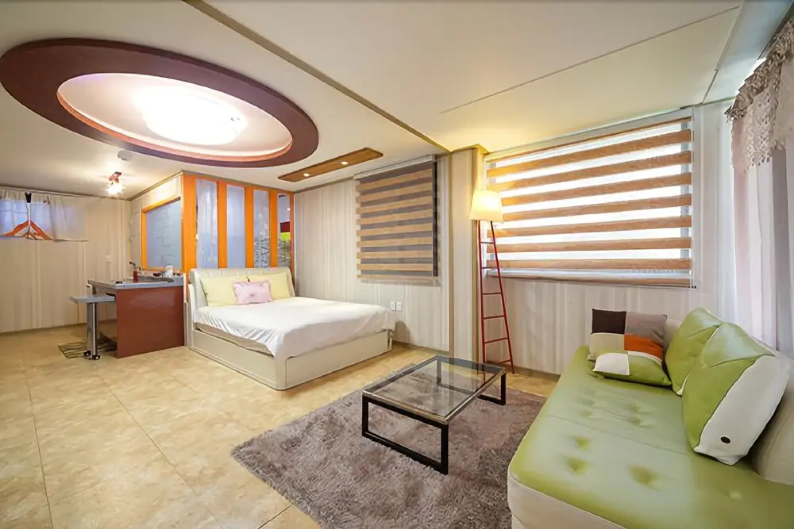 Tongyeong Honey Spa Pension