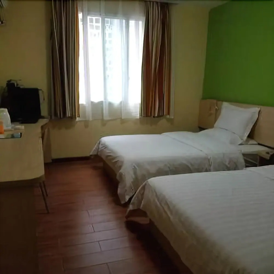 7 Days Inn Chongqing Wanzhou Gaosuntang Branch