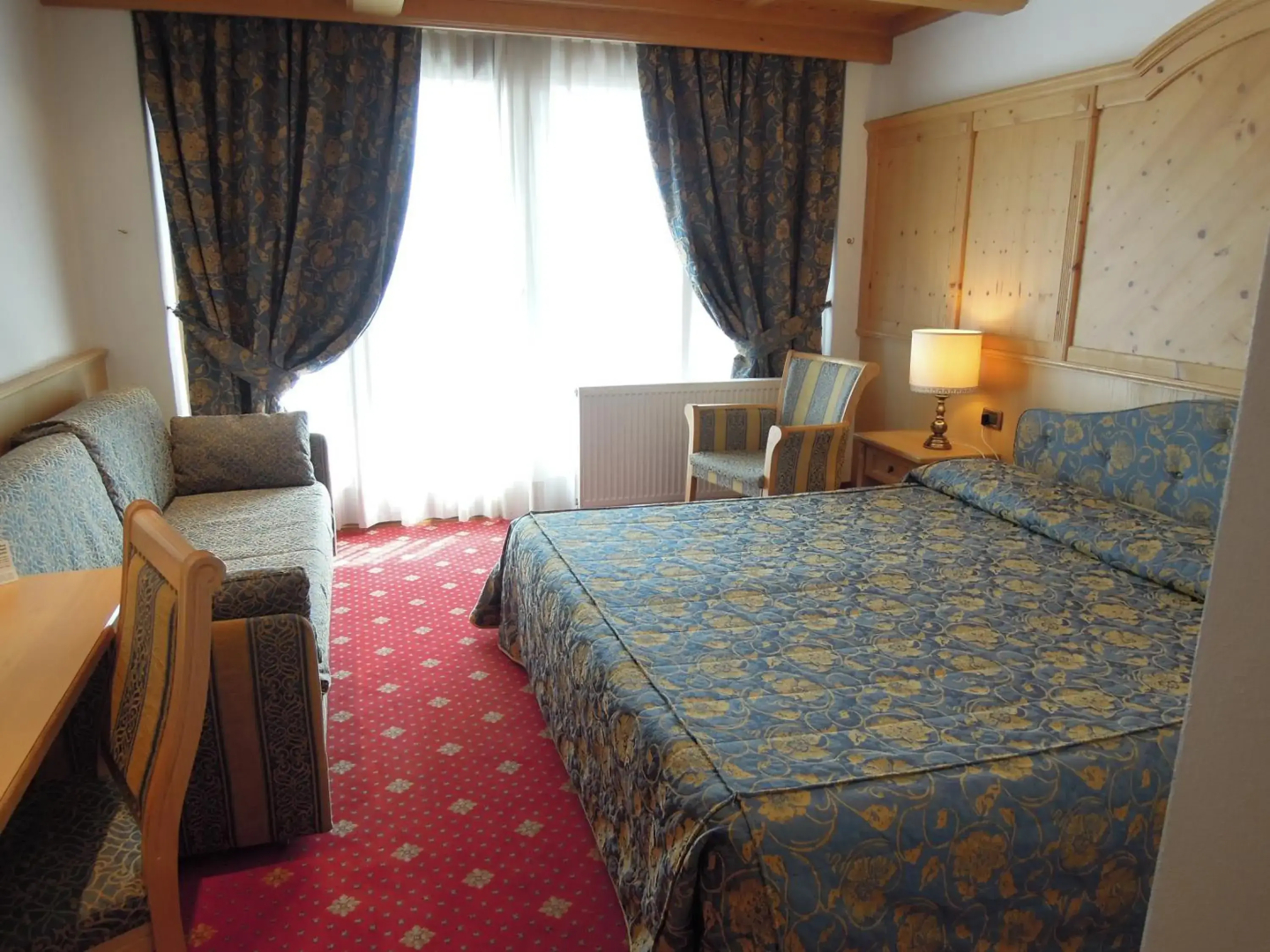 Alpen Hotel Corona