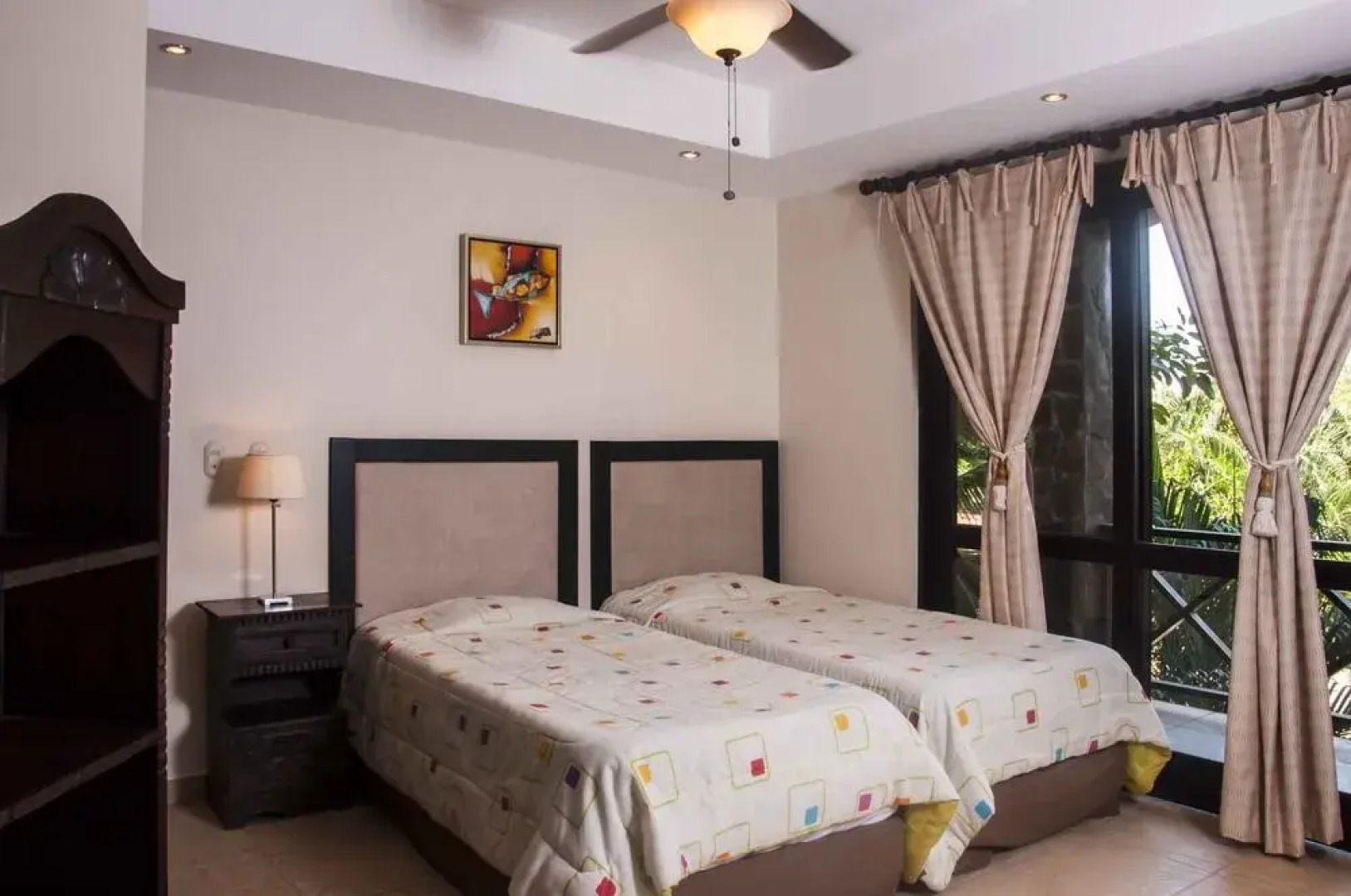 5th Flr Ocean View Penthouse with 2 Level Balcony