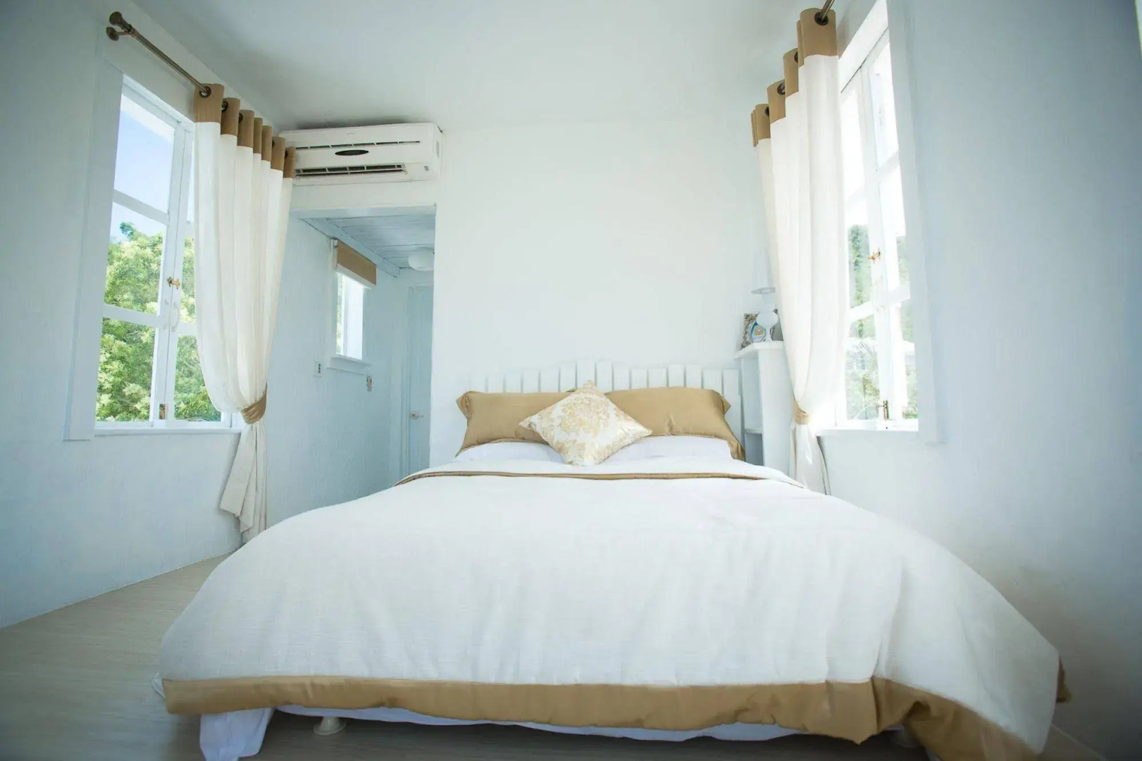 Kenting Gold Design Hotel