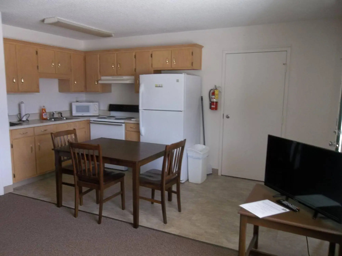 Douglas Inn & Suites