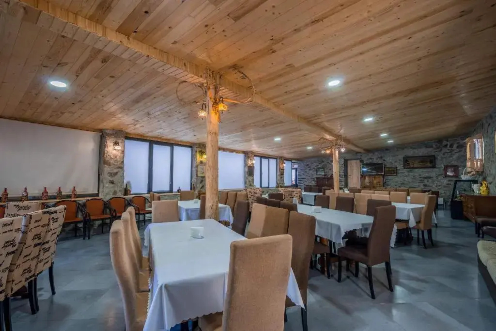 Svaneti, Hotel Ushguli