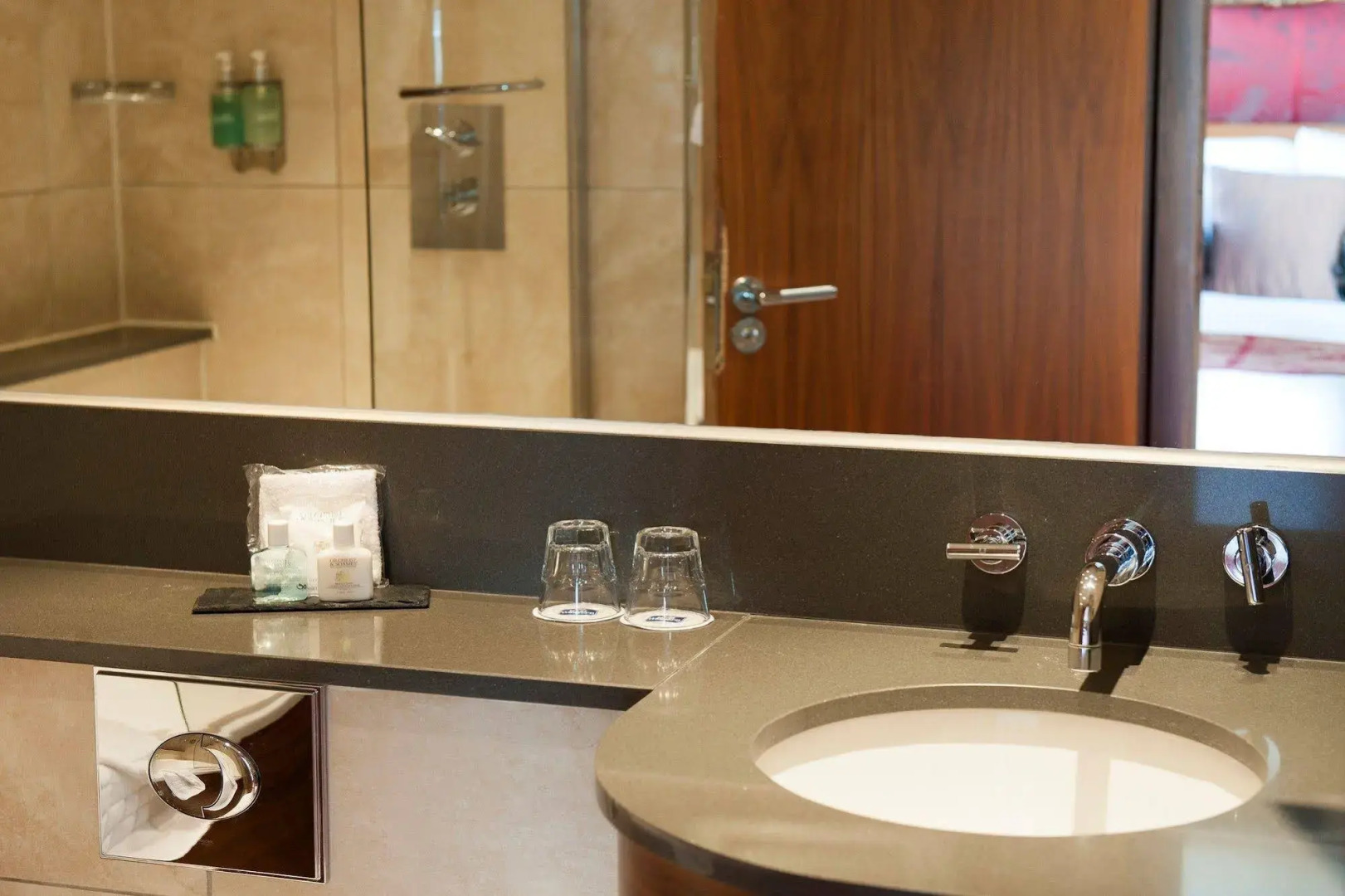 The Queen at Chester Hotel, BW Premier Collection