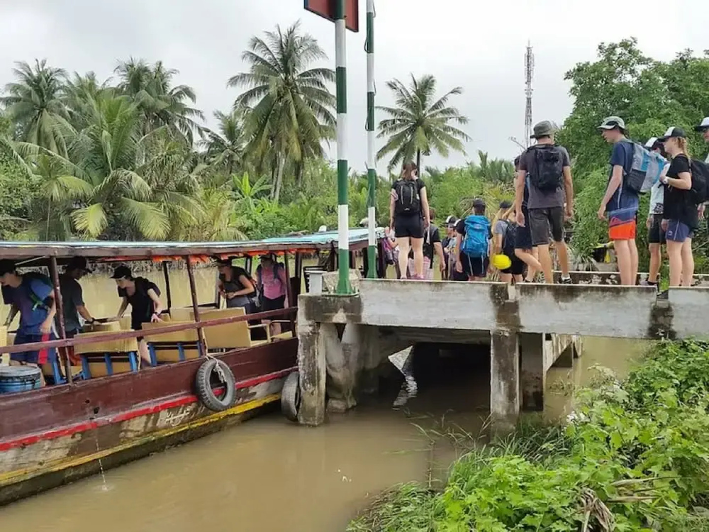 Peaceful Homestay in the Middle of Fruit Garden - Room With Public Restroom