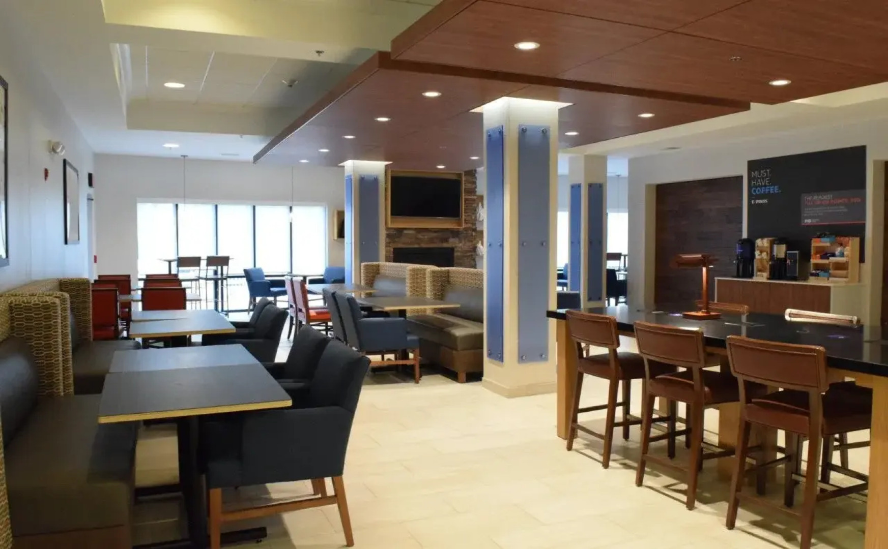 Holiday Inn Express & Suites Rochester Webster by IHG