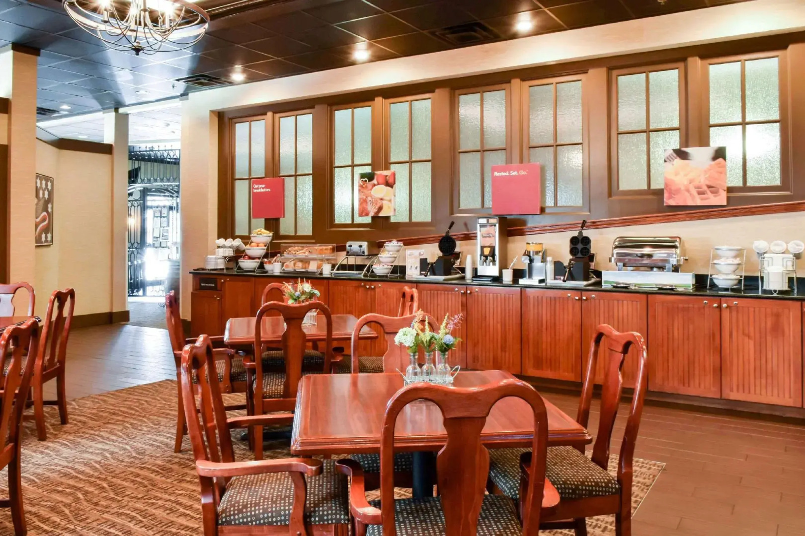 Comfort Suites Downtown Carlisle