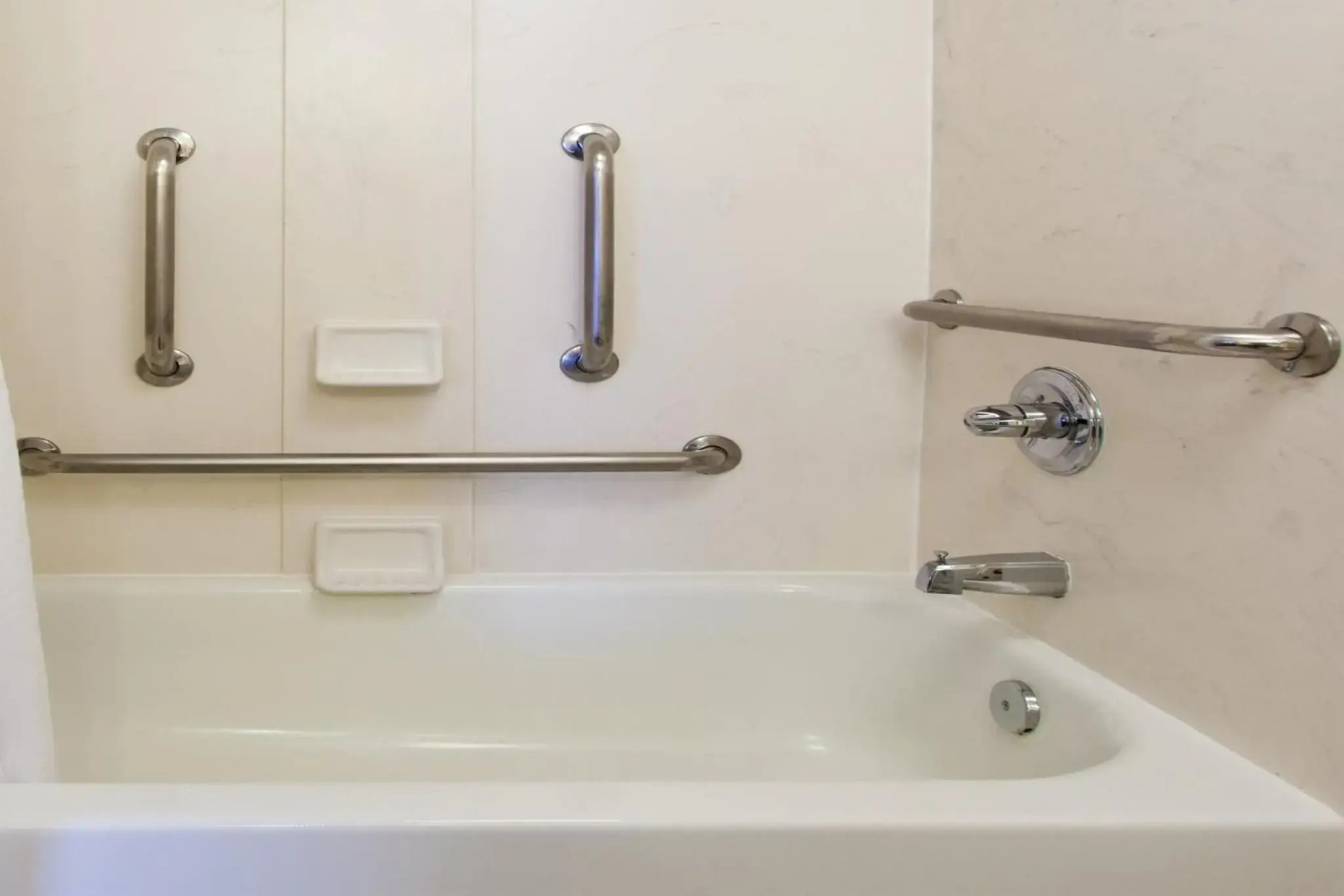 Holiday Inn Charleston Riverview by IHG