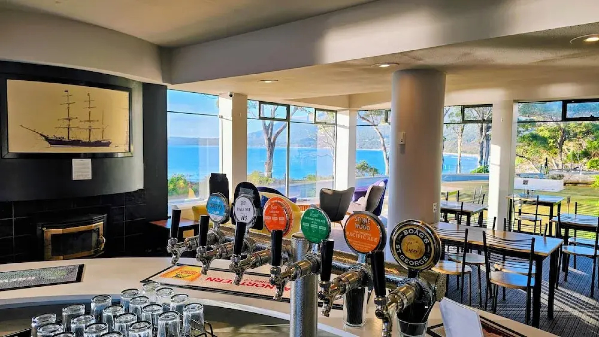 Lufra Beachside Hotel