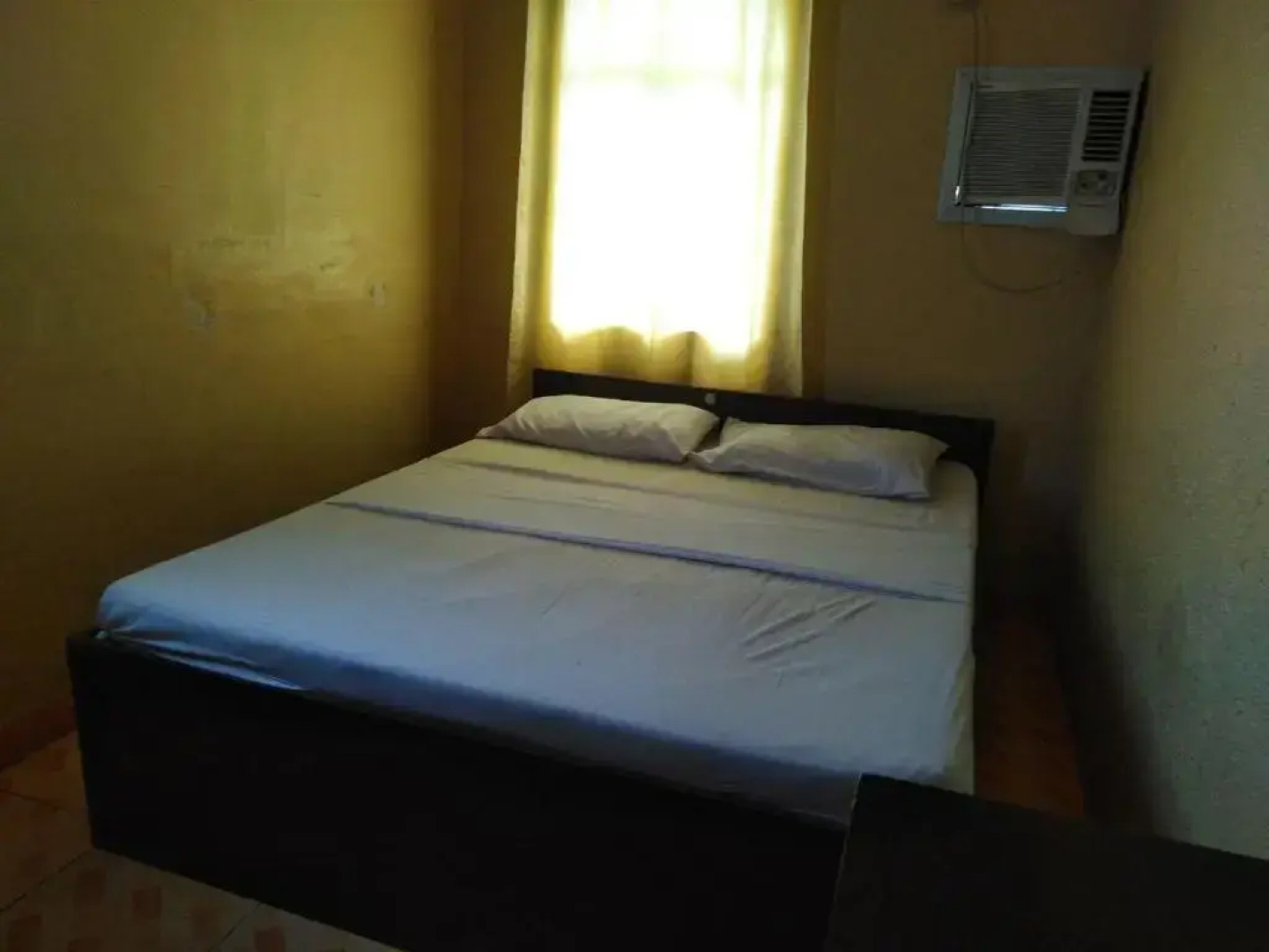 RedDoorz near SM Batangas City