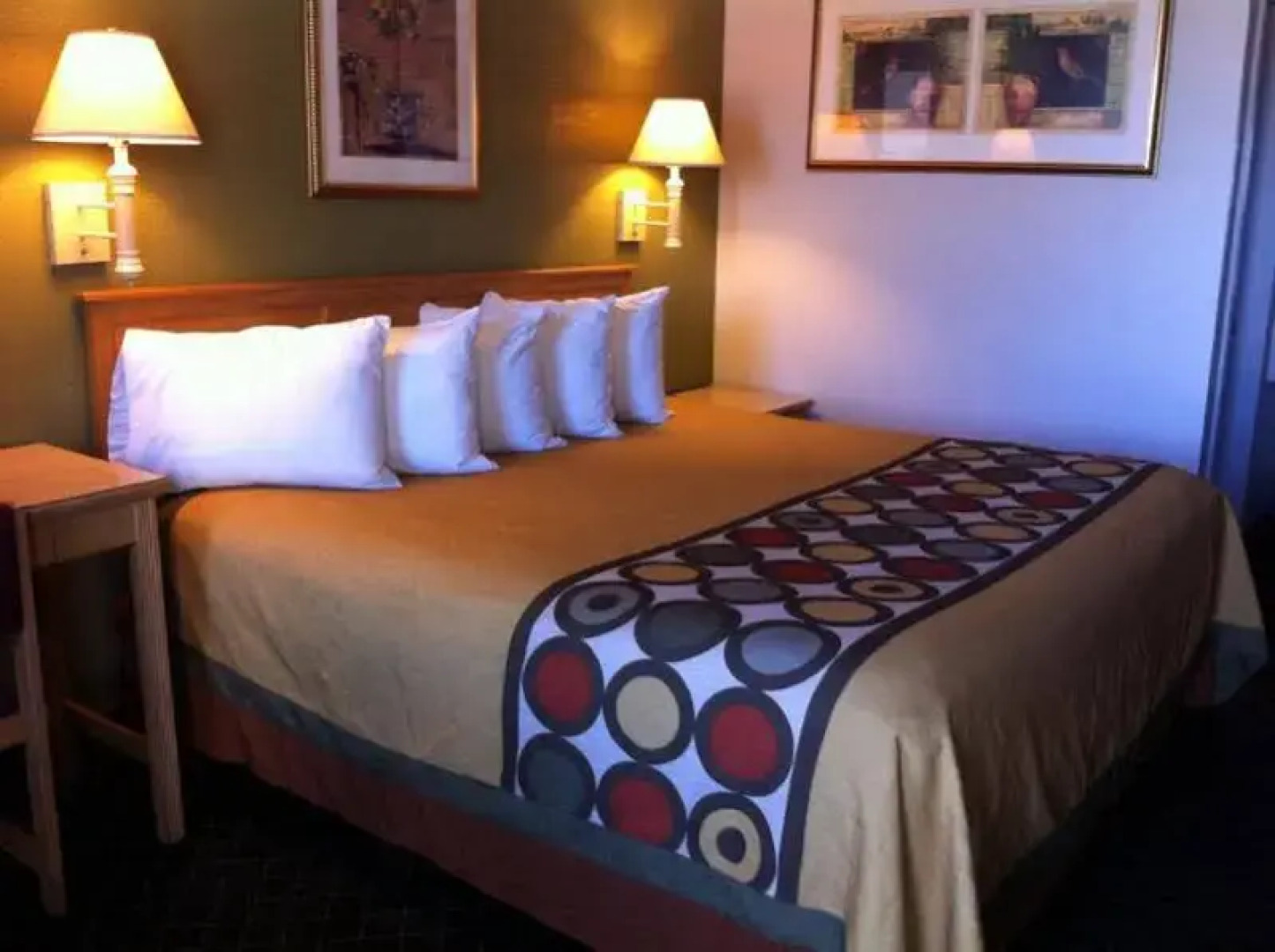 Super 8 by Wyndham Fredericksburg