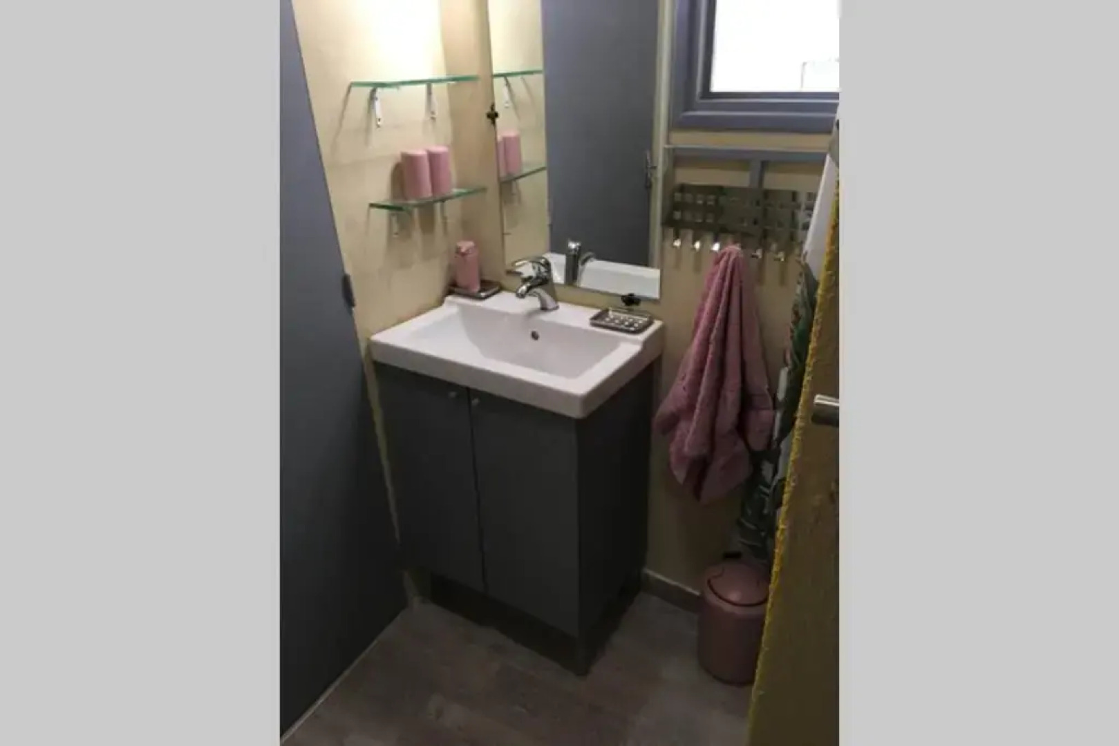 Nyons Centre, plage, vue, appart 6 pers, jardin