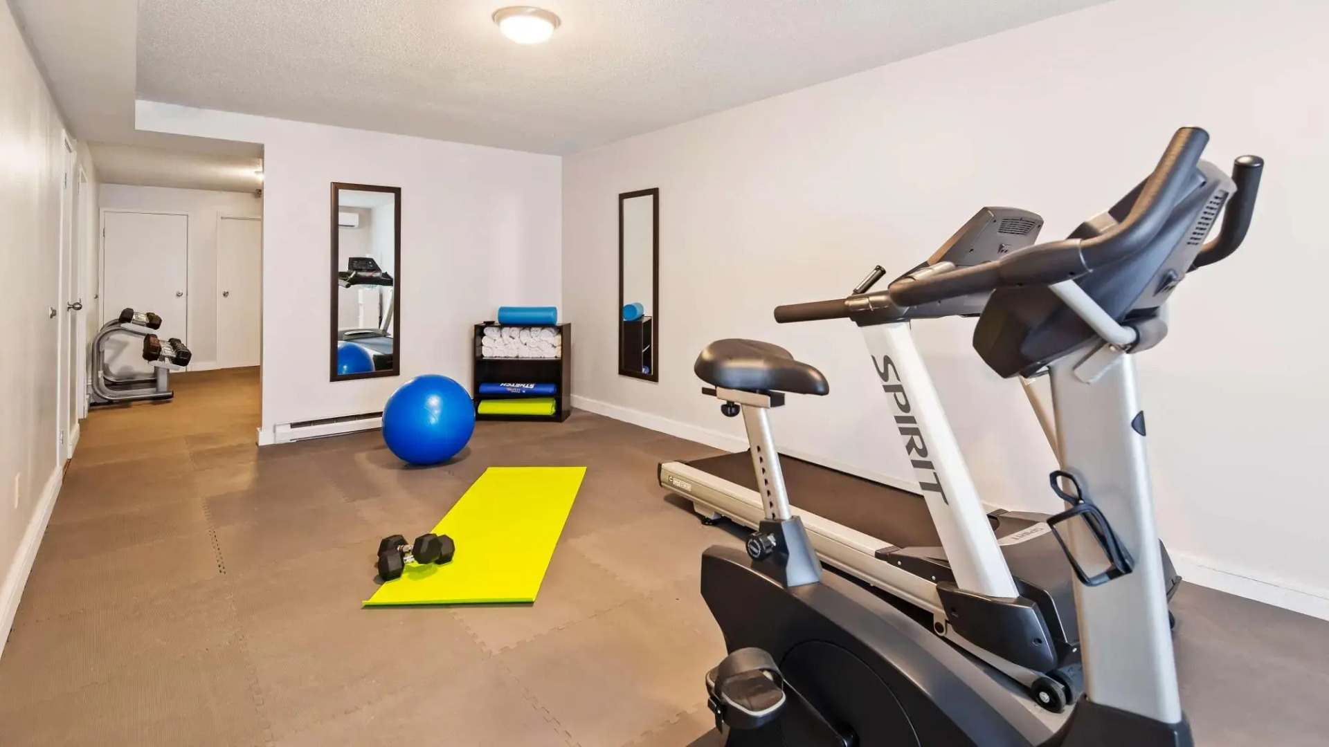 Hotel by Best Western Presque Isle