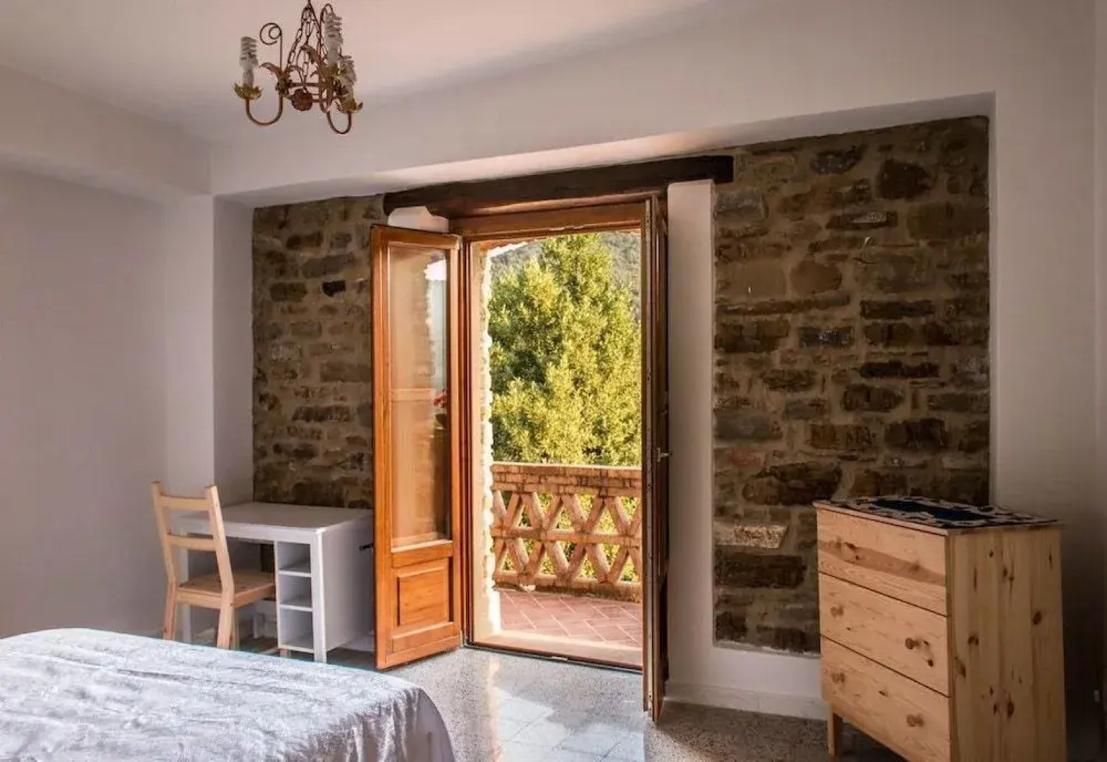 Casale storico nella campagna cilentana