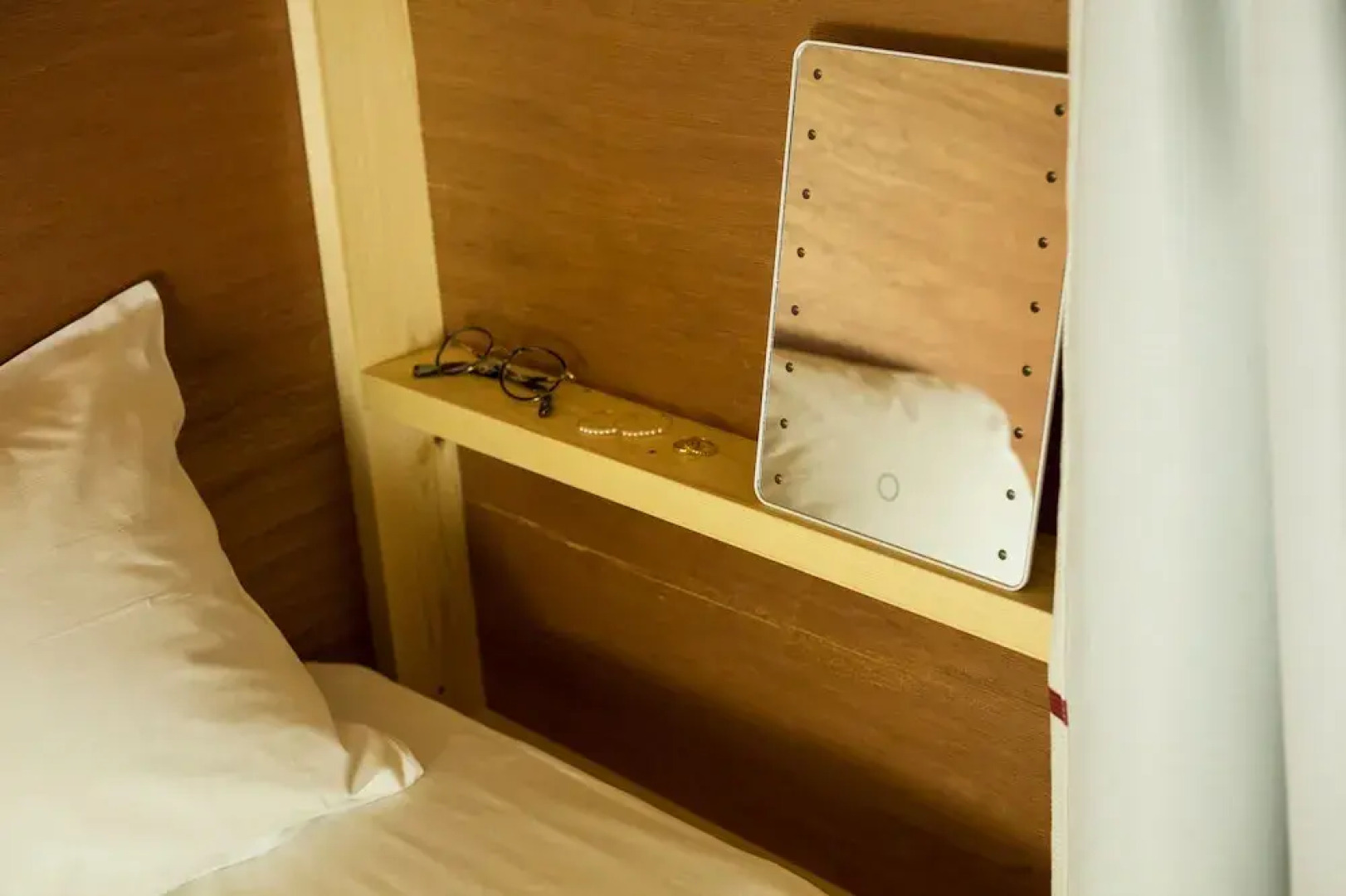 HATCHi Kanazawa - Hostel