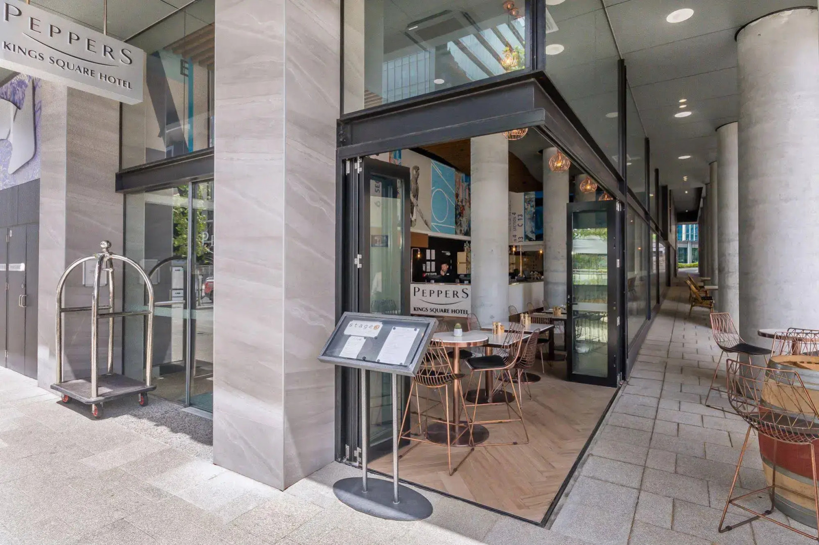 Rydges Perth Kings Square