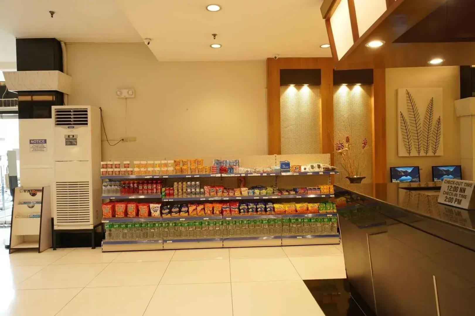 Majestic Hotel (formerly Octagon Mansion Hotel)