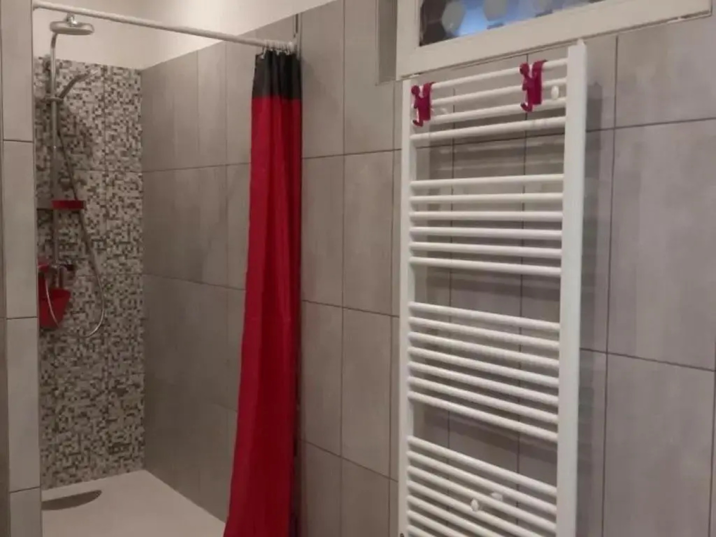 Gîte Beaumont-la-Ronce, 5 pièces, 8 personnes - FR-1-381-97