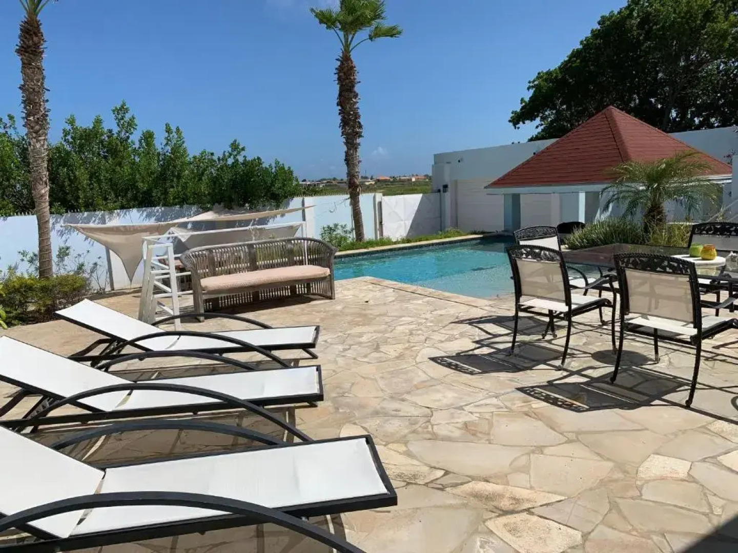 A Ocean View Malmok Villa