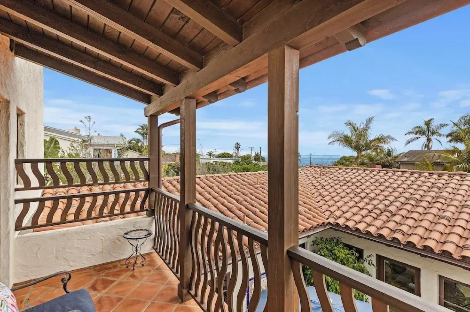 Casa de Lujo - Spanish Seaside Retreat