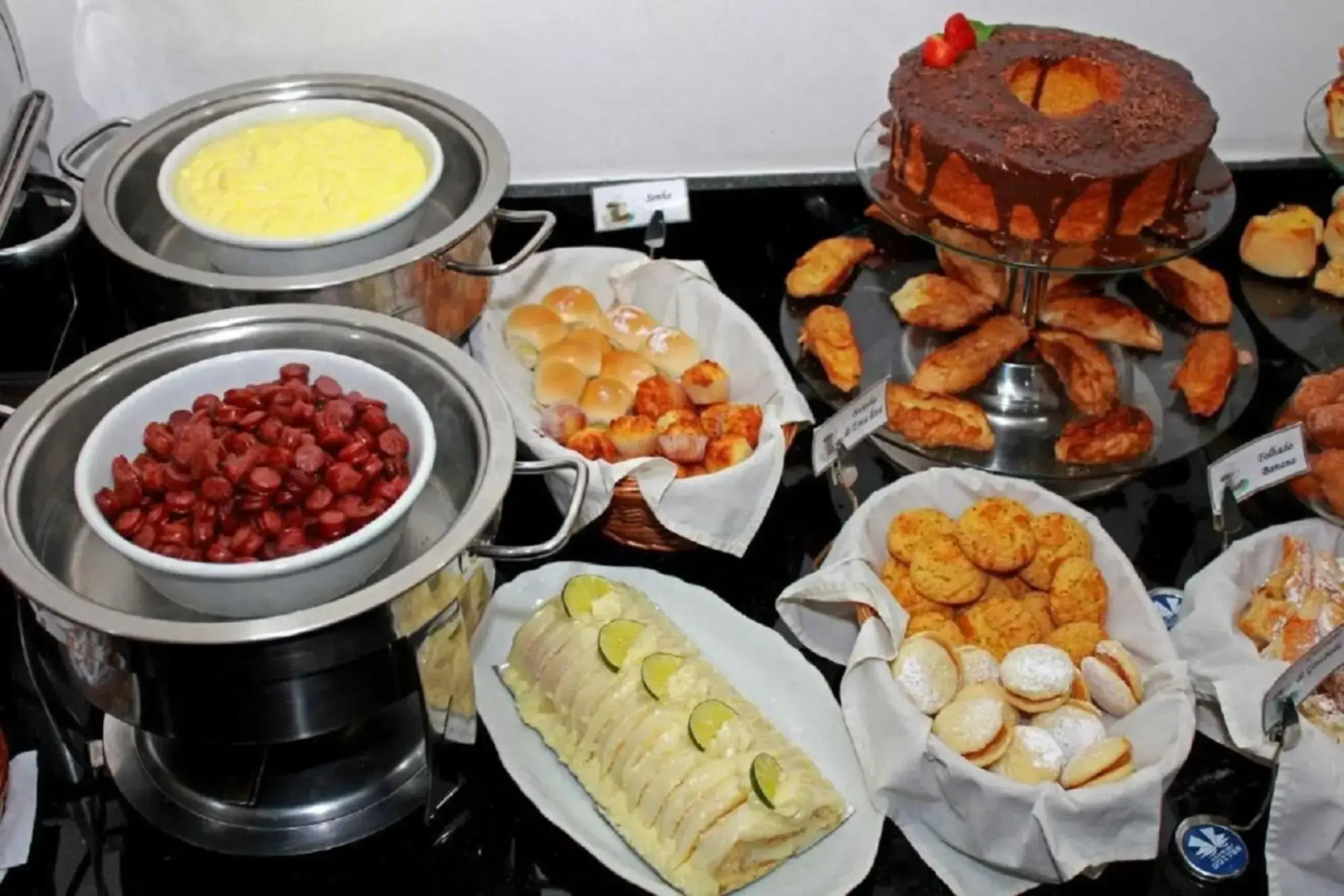 Victory Suites Hotel