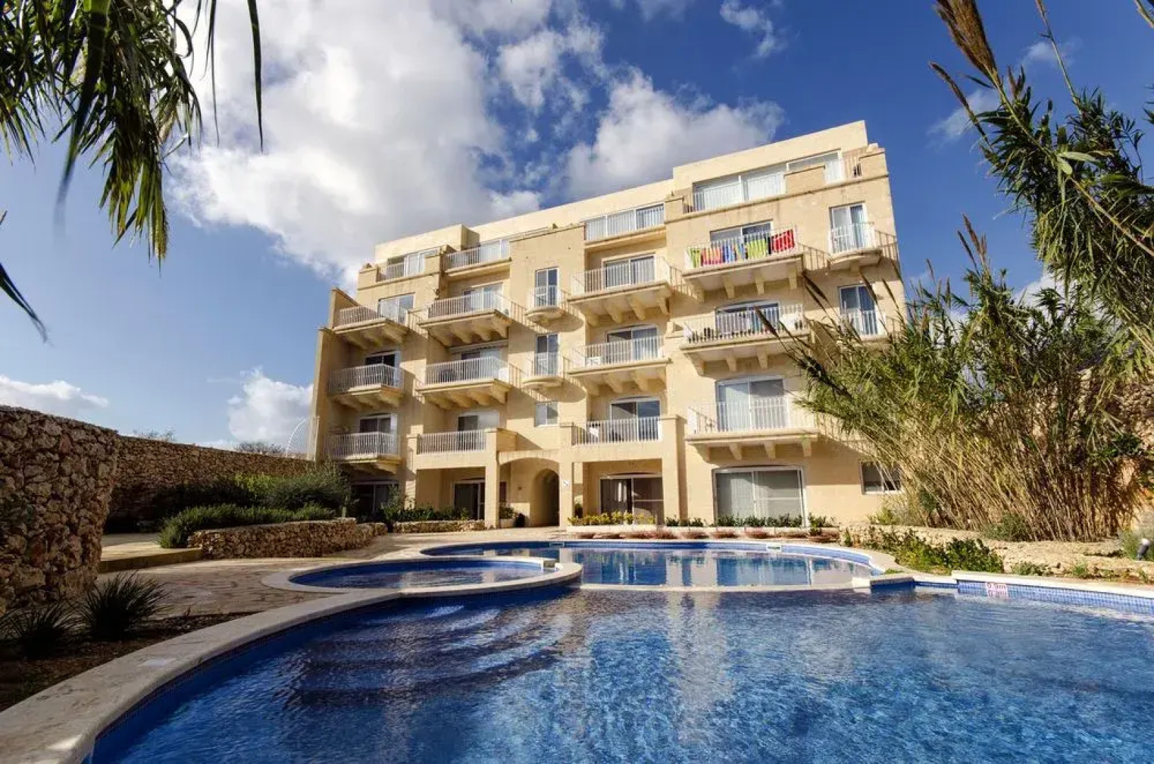 Misrah Simar Complex