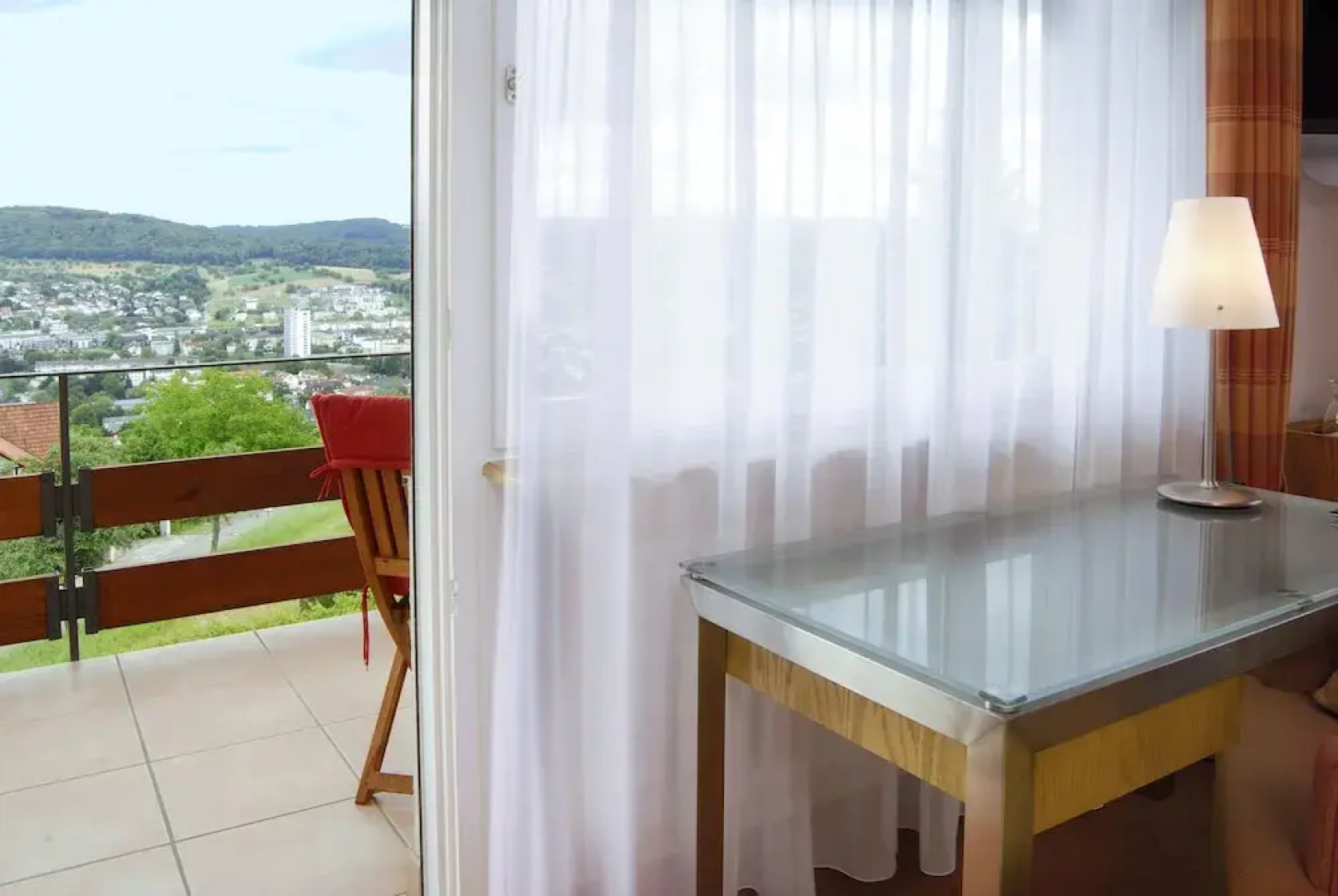 Maien Hotel & Restaurant