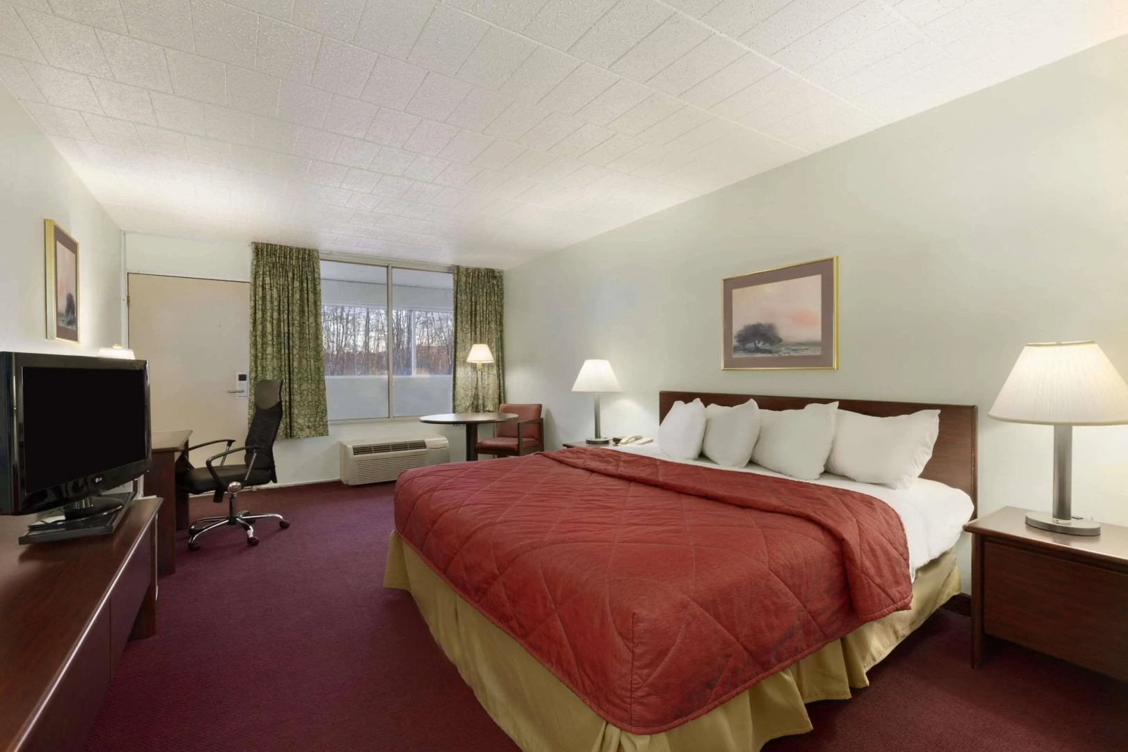 Red Carpet Inn Hazleton