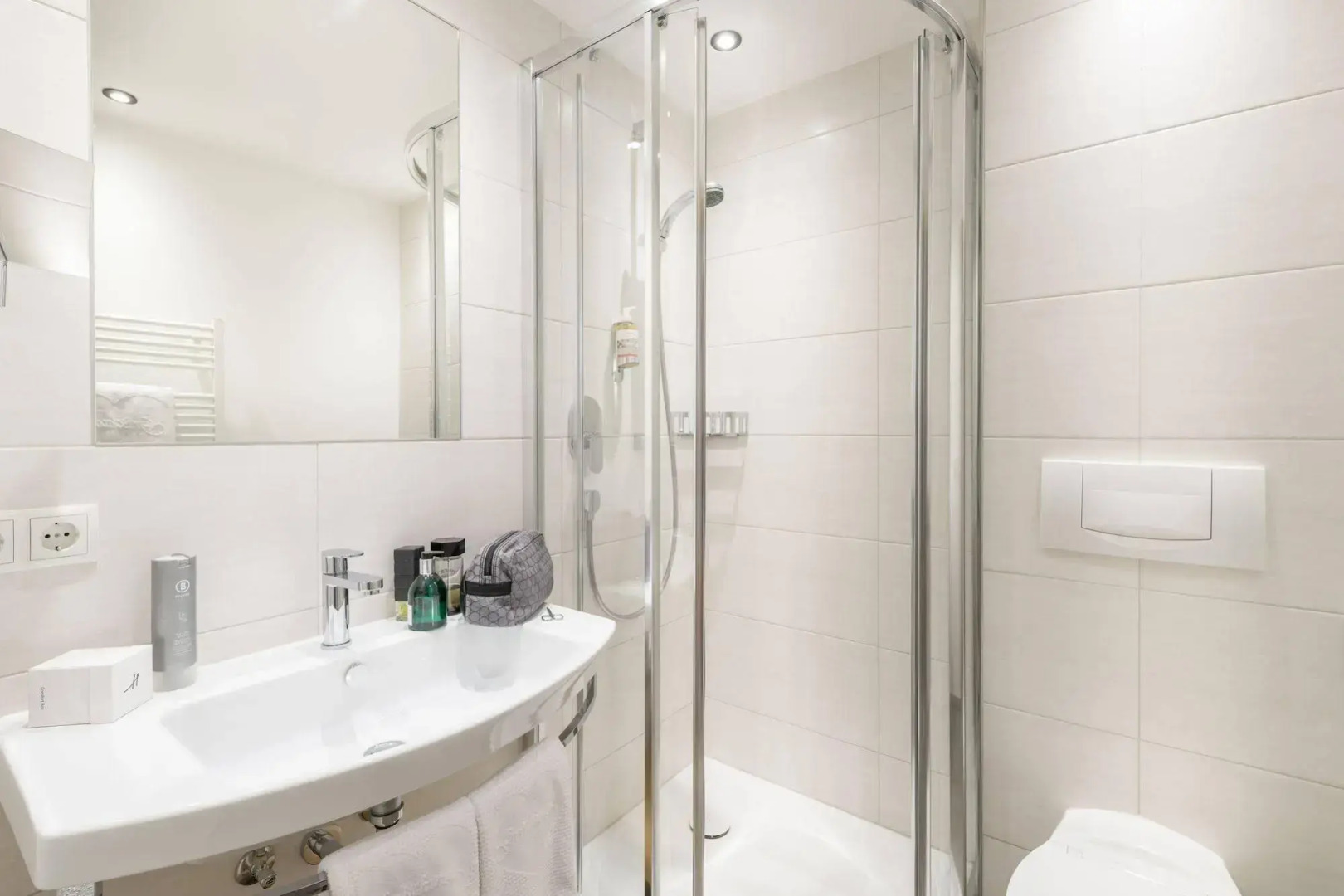 Heart Hotel Grischuna