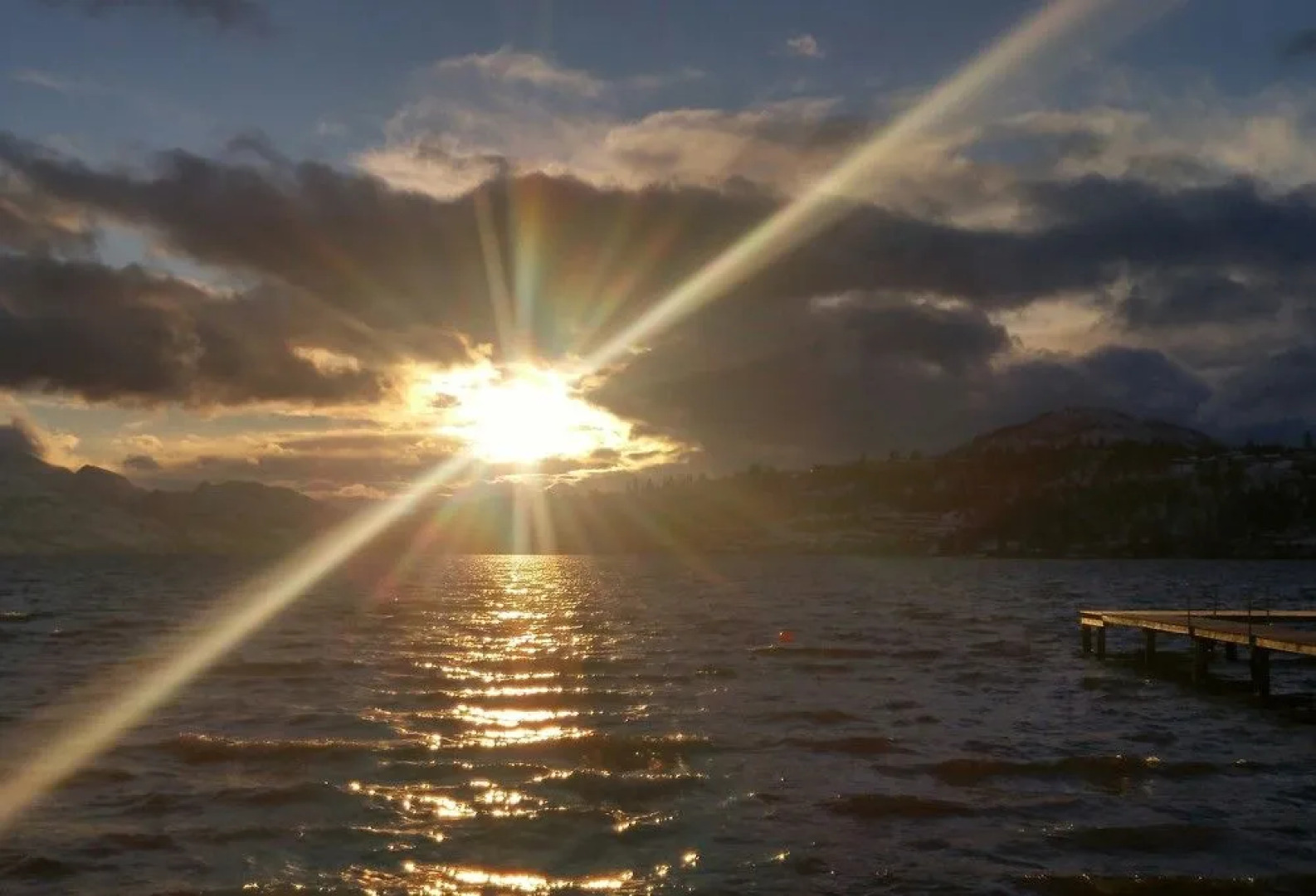 At the Beach Kelowna Bed & Breakfast