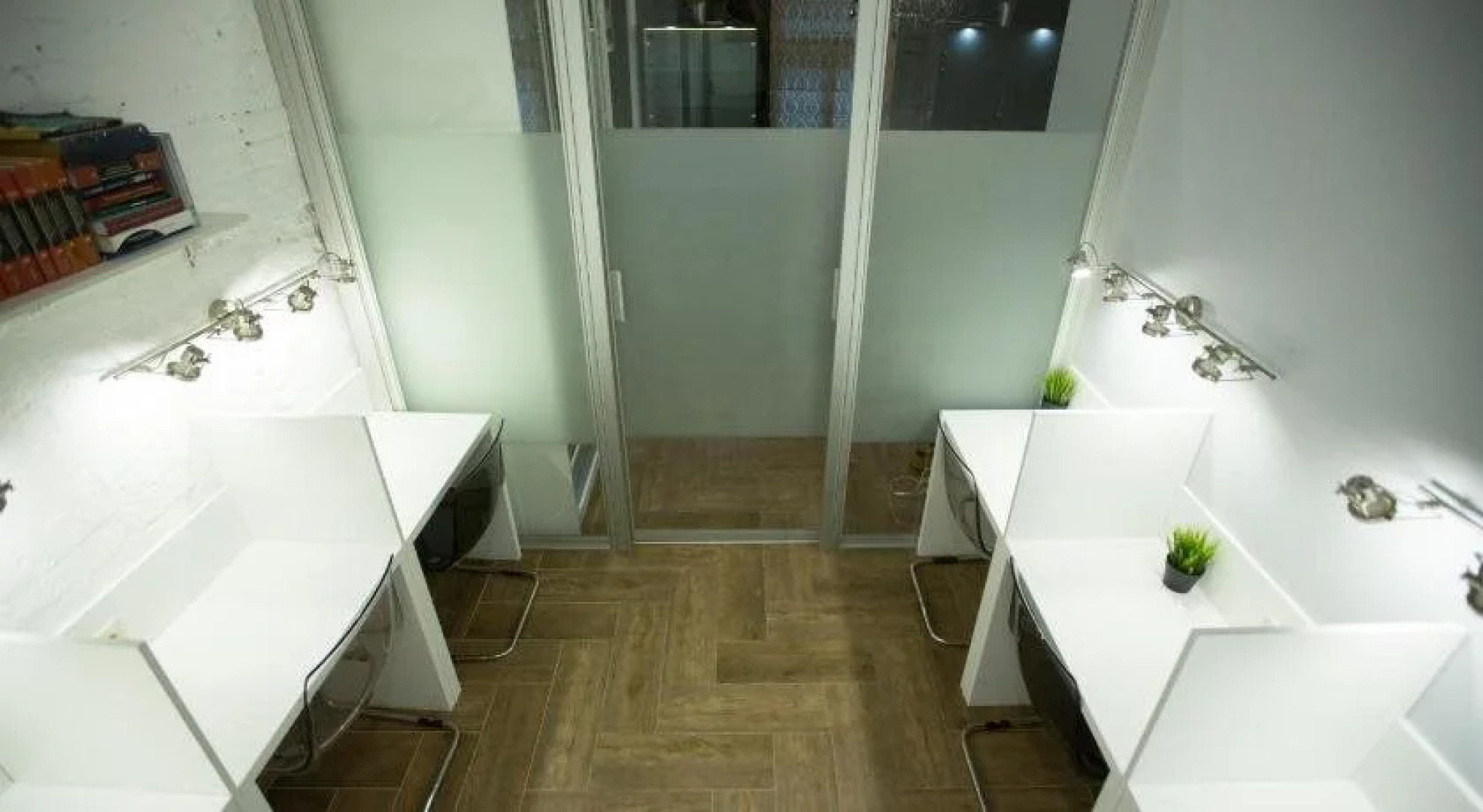 Capsule Hotel InterQUBE Chistye Prudy