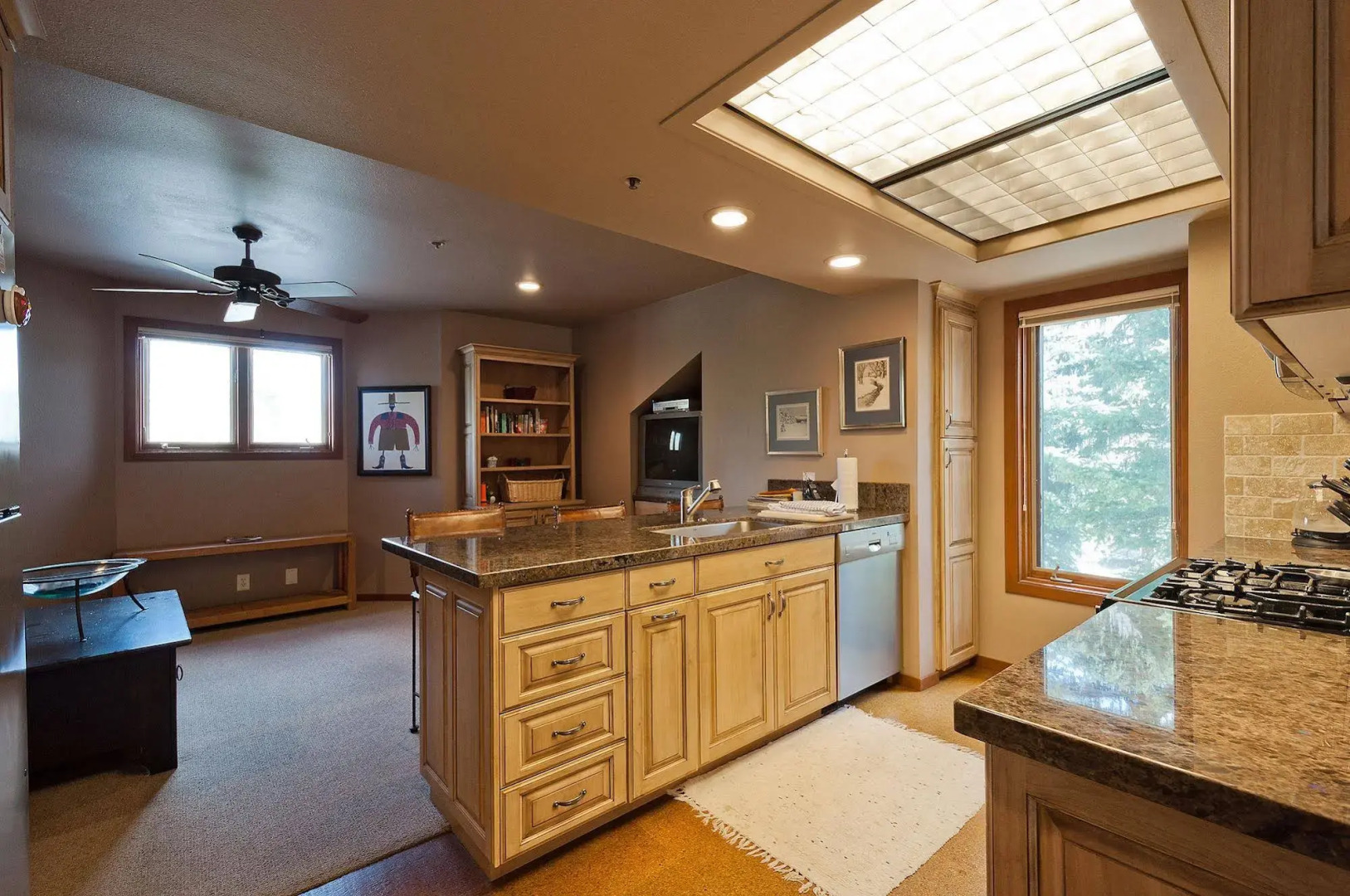 Lakeside Townhomes by Lespri Management