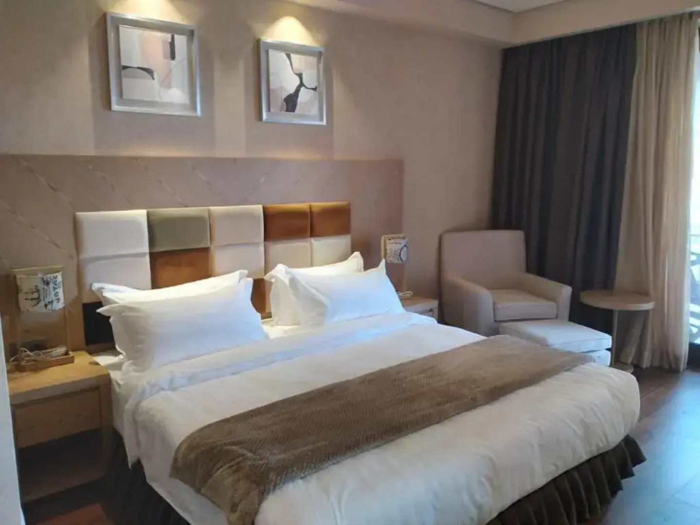 Dreamland Oasis View