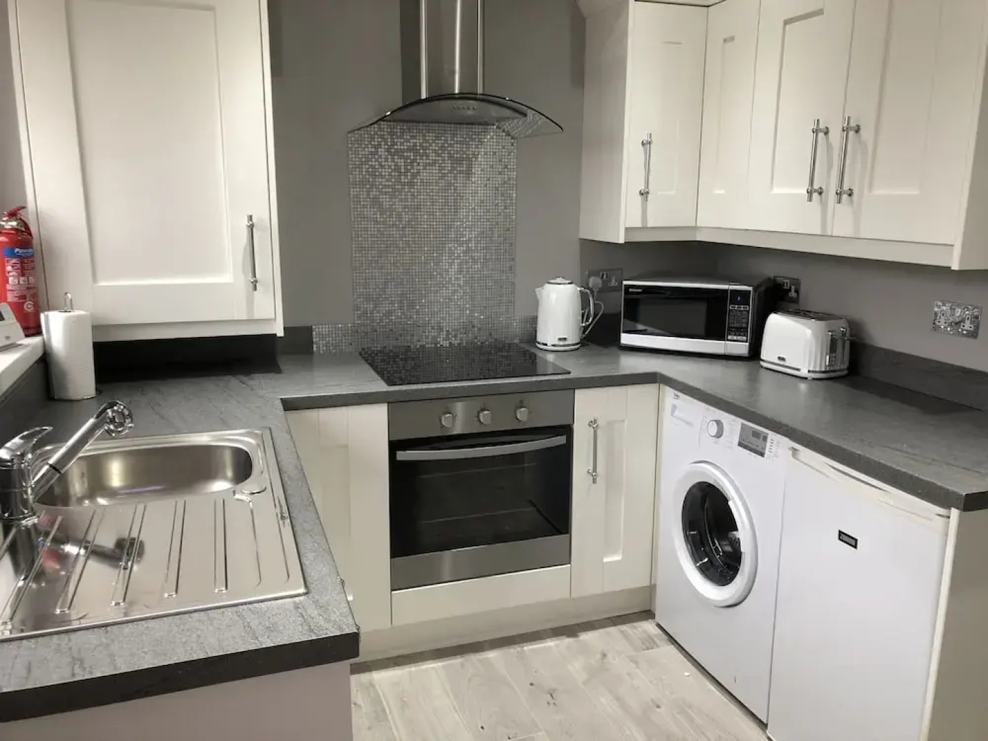 Inviting 2-Bed Bungalow
