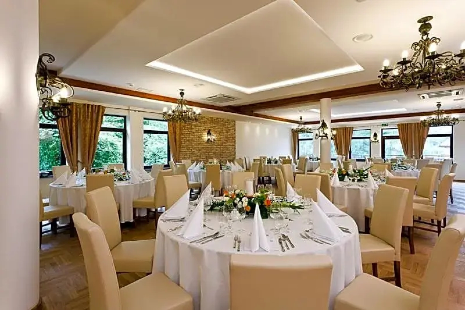 Hotel Podzamcze