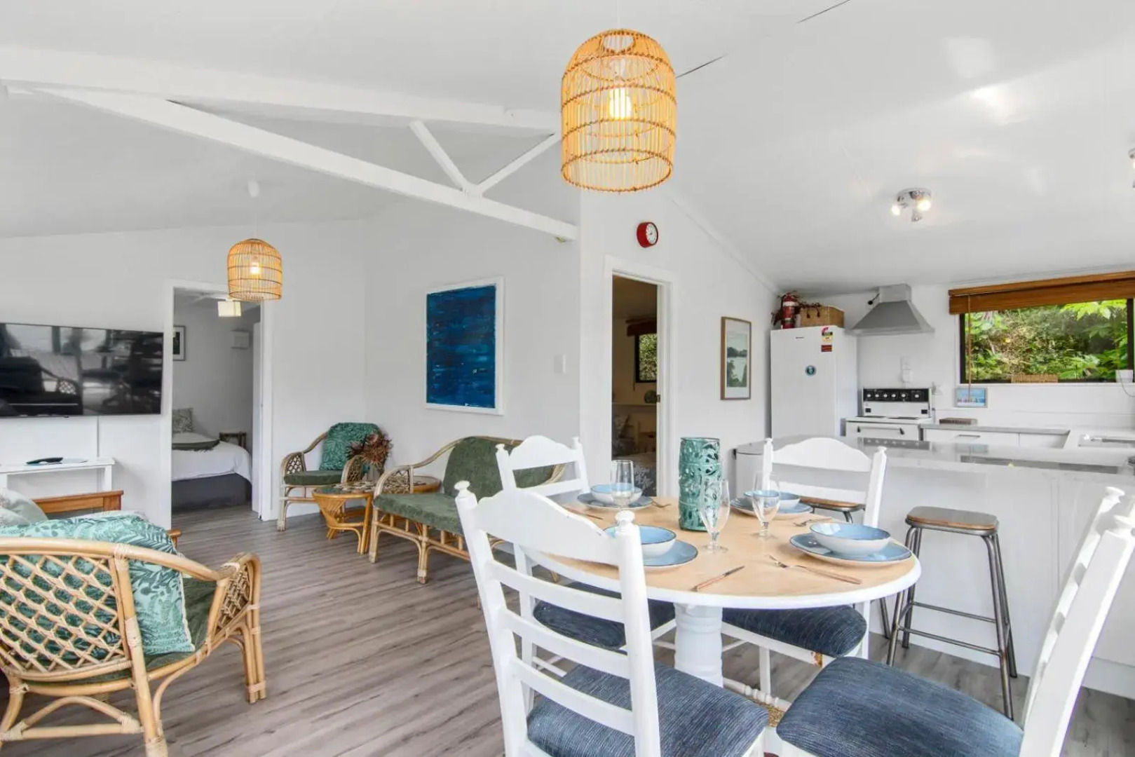 Thirsty Weta Belvue - Havelock Holiday Home