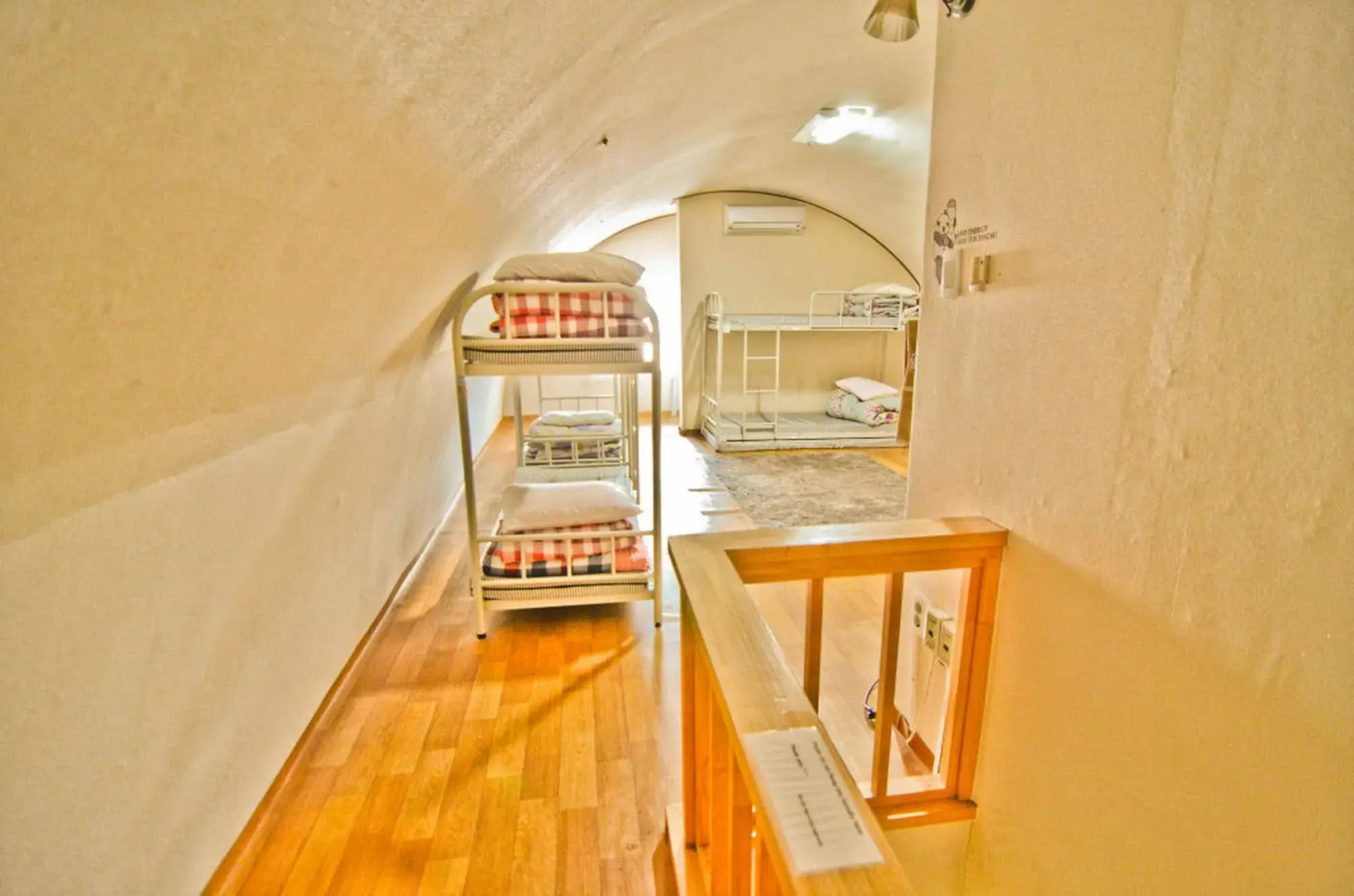 Kimchee Hongdae Guesthouse