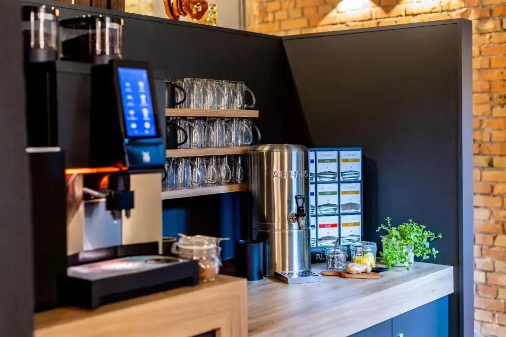 BOLLWERK Lifestyle Hotel - automatisiertes Hotel mit Self Check In