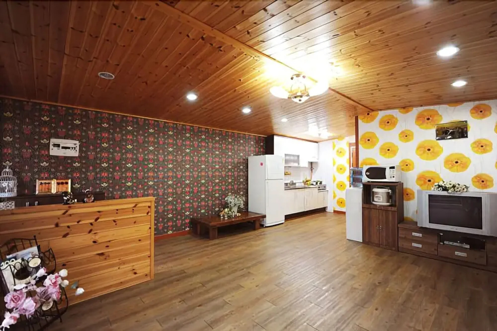 Muju Observatory Pensions