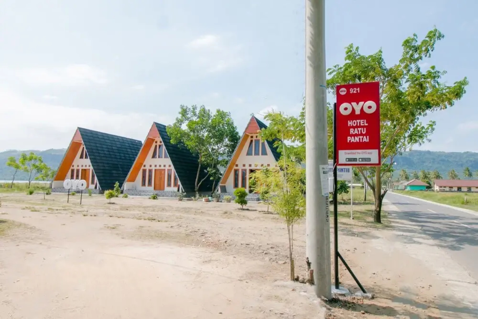 Hotel Ratu Pantai by OYO Rooms