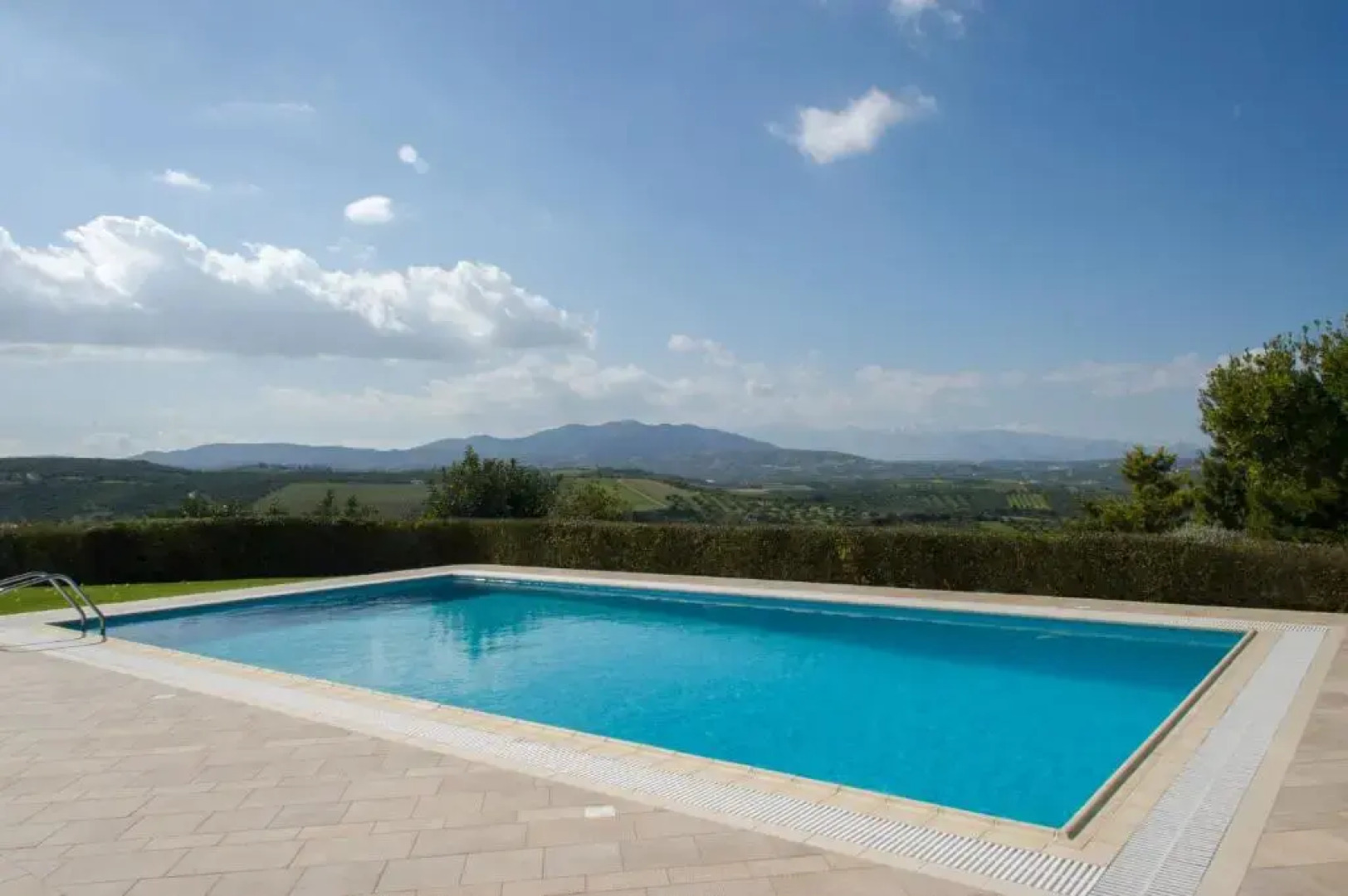 Aurora Elegant Residence