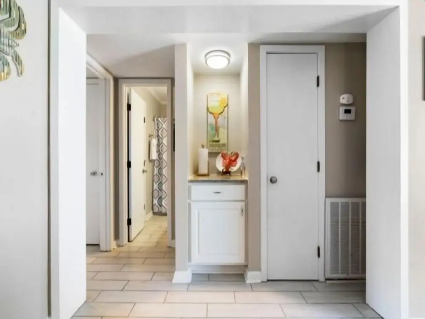 Ocean Time - Steps To The Beach! Carolina Beach Charm Surrounds You When Your On Ocean Time! 2 Bedroom Condo by Redawning