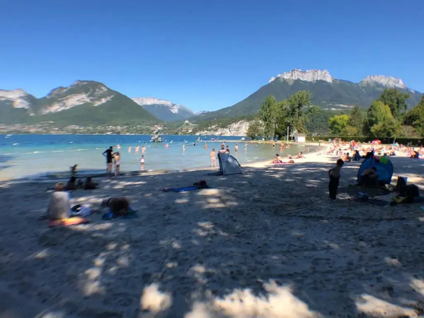 Rare, cosy studio terrasse au coeur de St-Jorioz